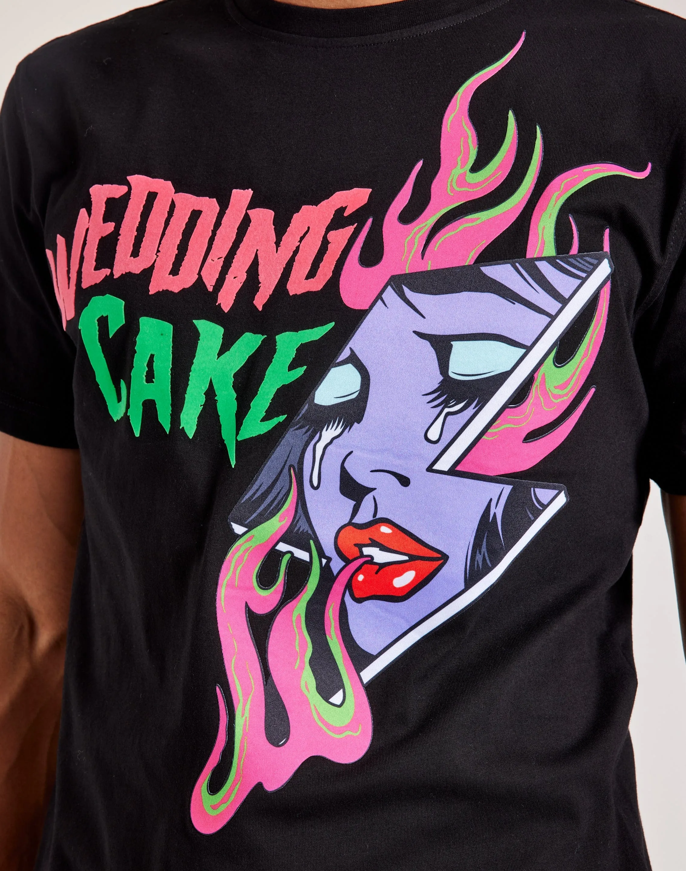 Central Mills Wedding Cake Lightning Girl Tee