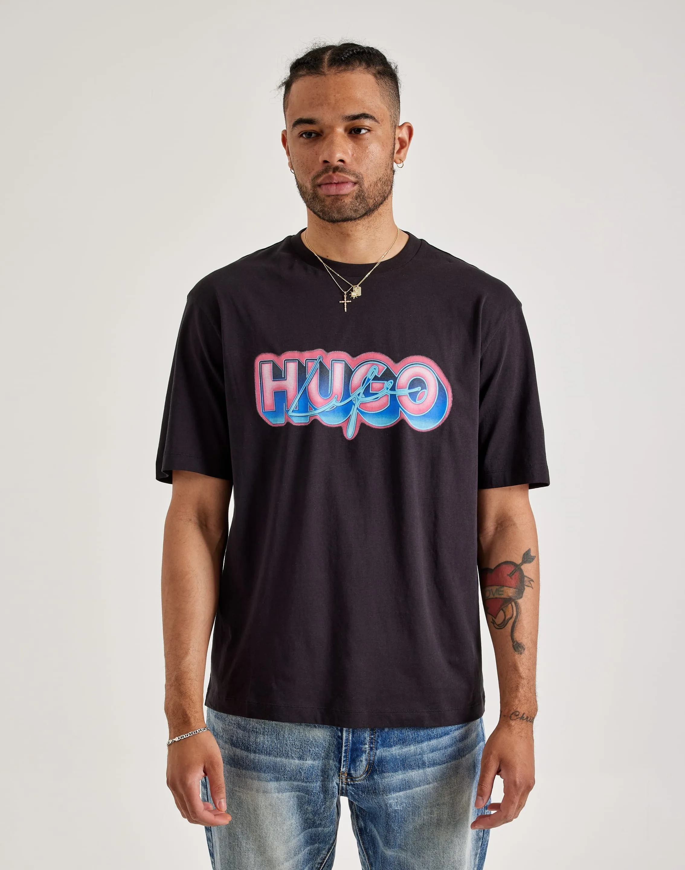 Hugo Nillumi Tee