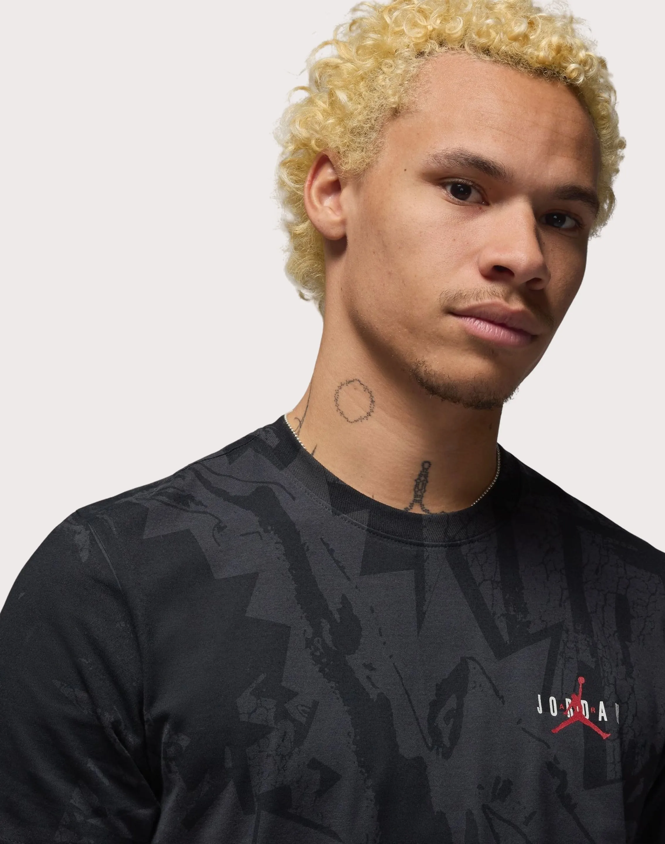 Jordan Crewneck Tee