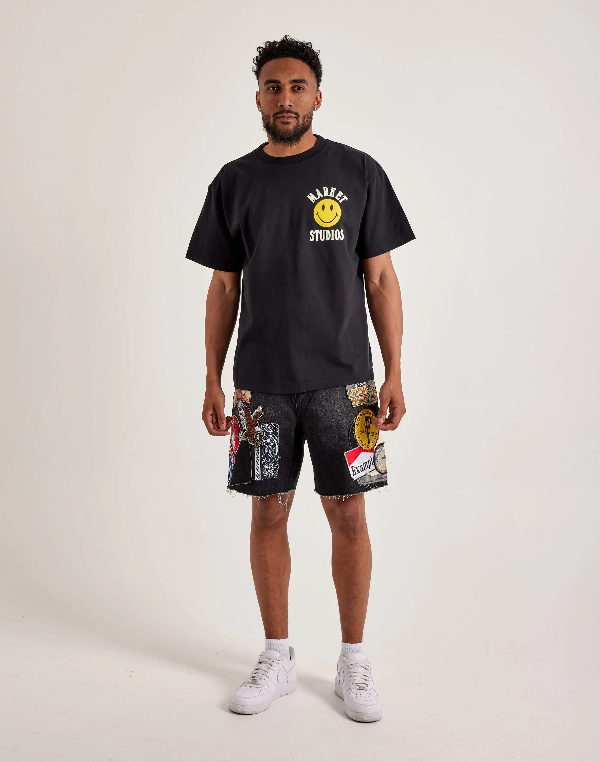 Market Smiley Tee