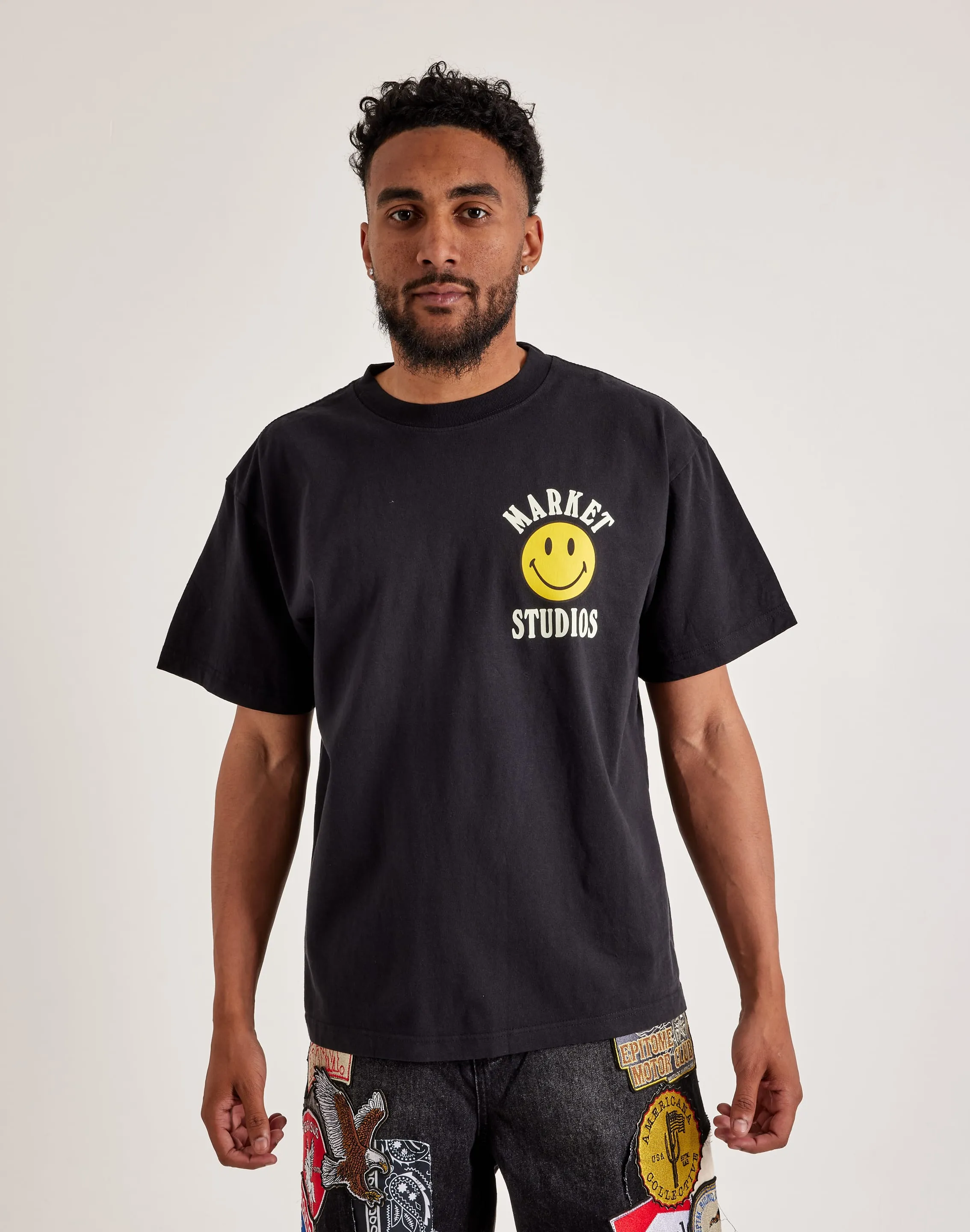 Market Smiley Tee
