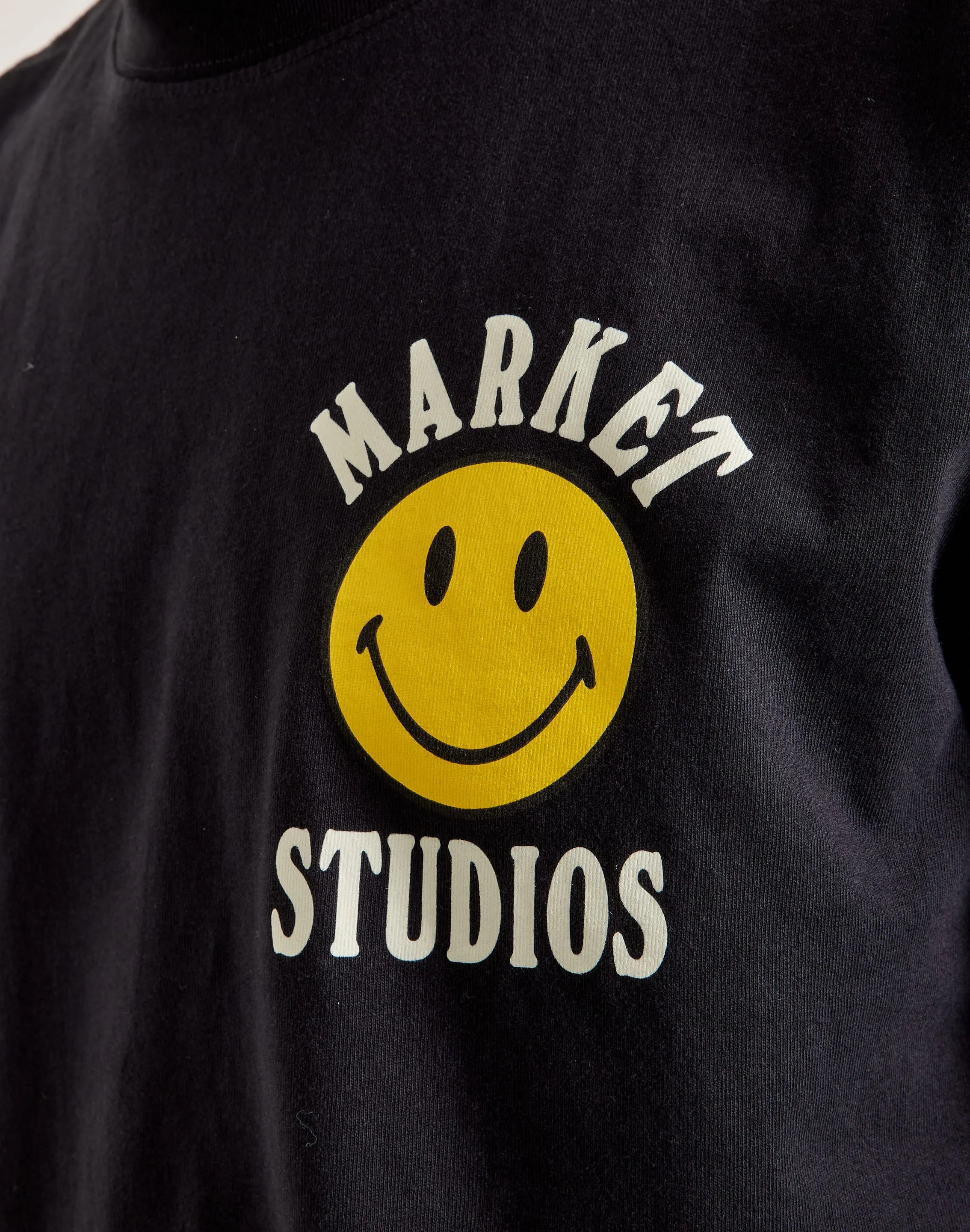 Market Smiley Tee