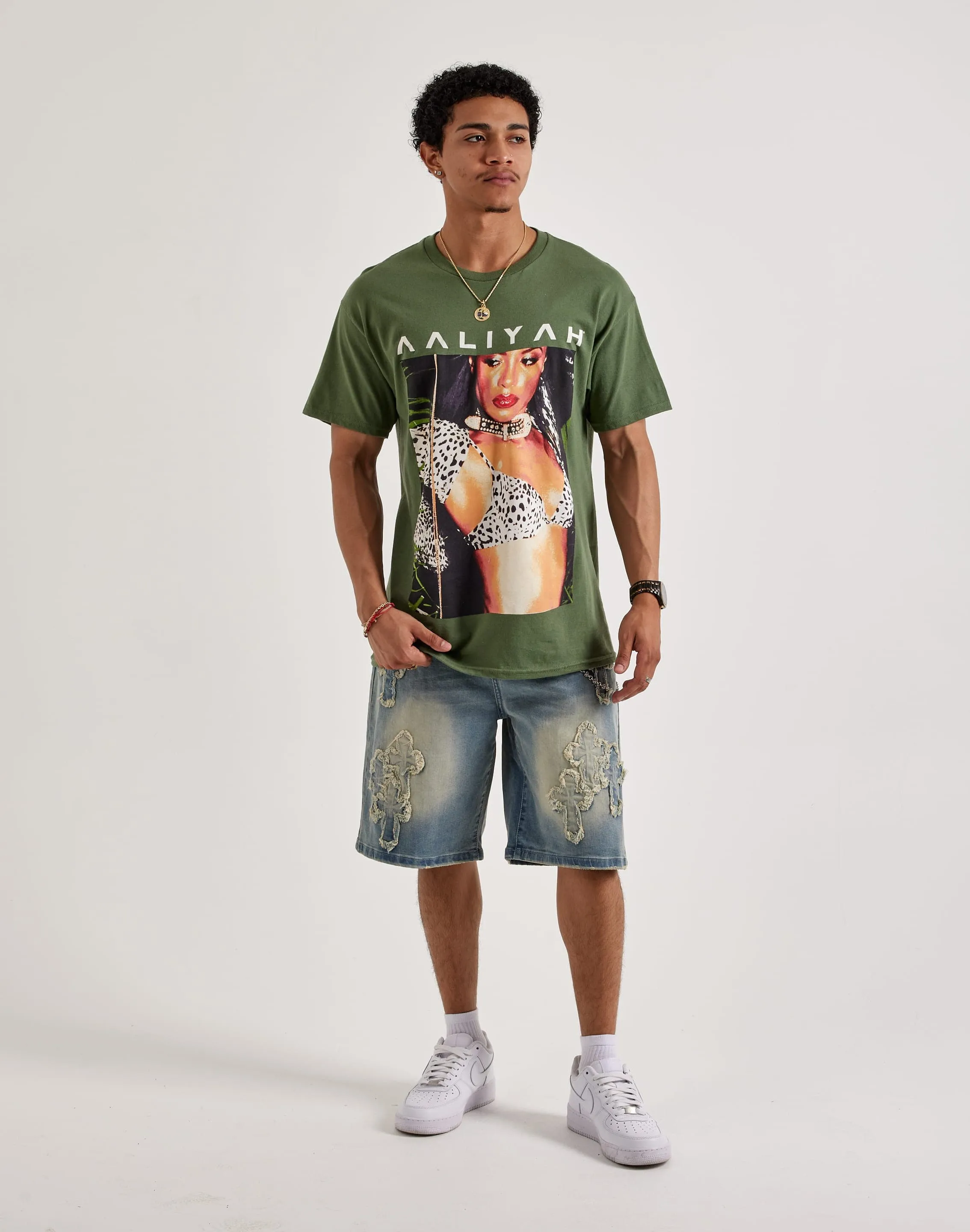 Merch Traffic Aaliyah Photo Tee
