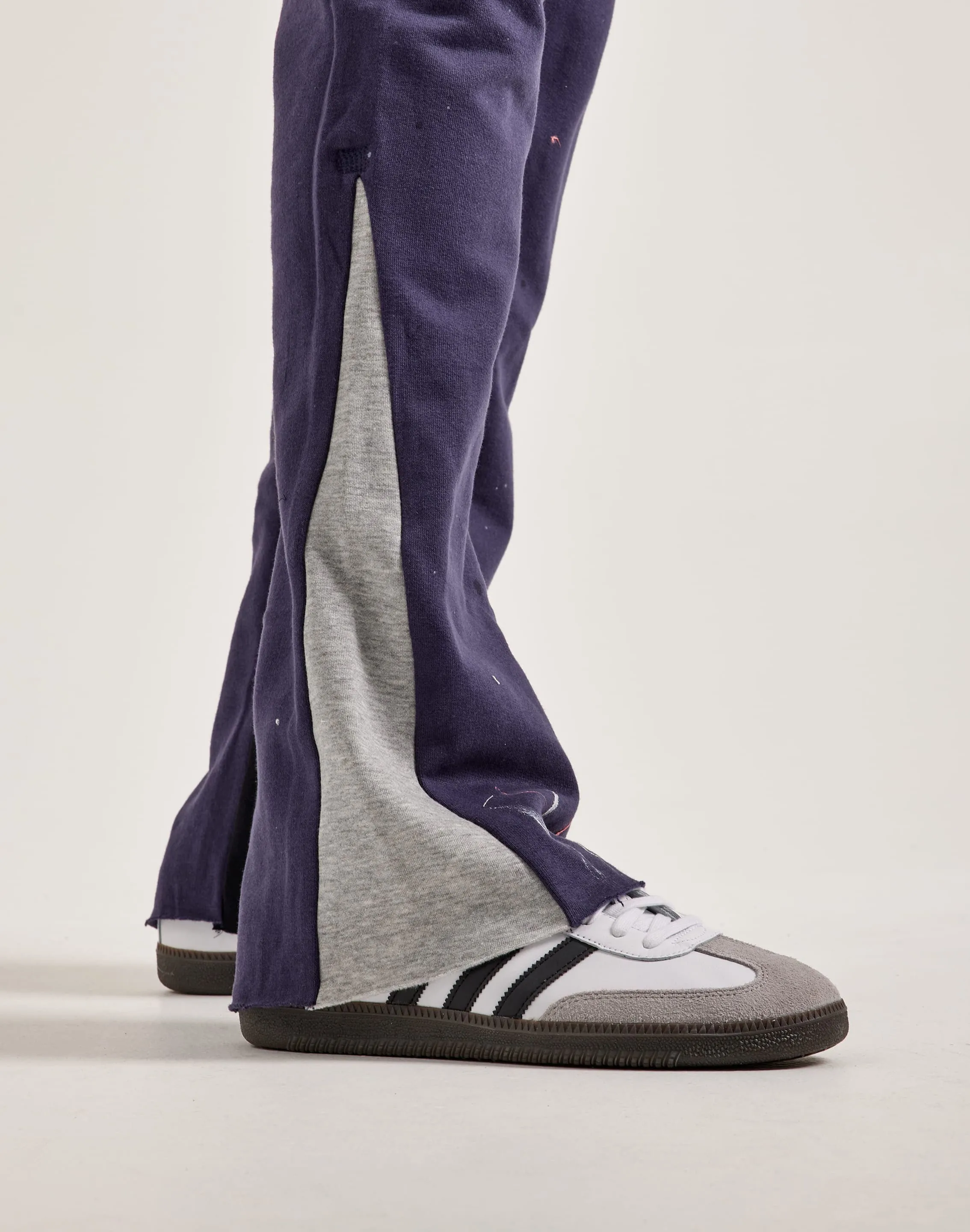 MNML Contrast Bootcut Sweatpants