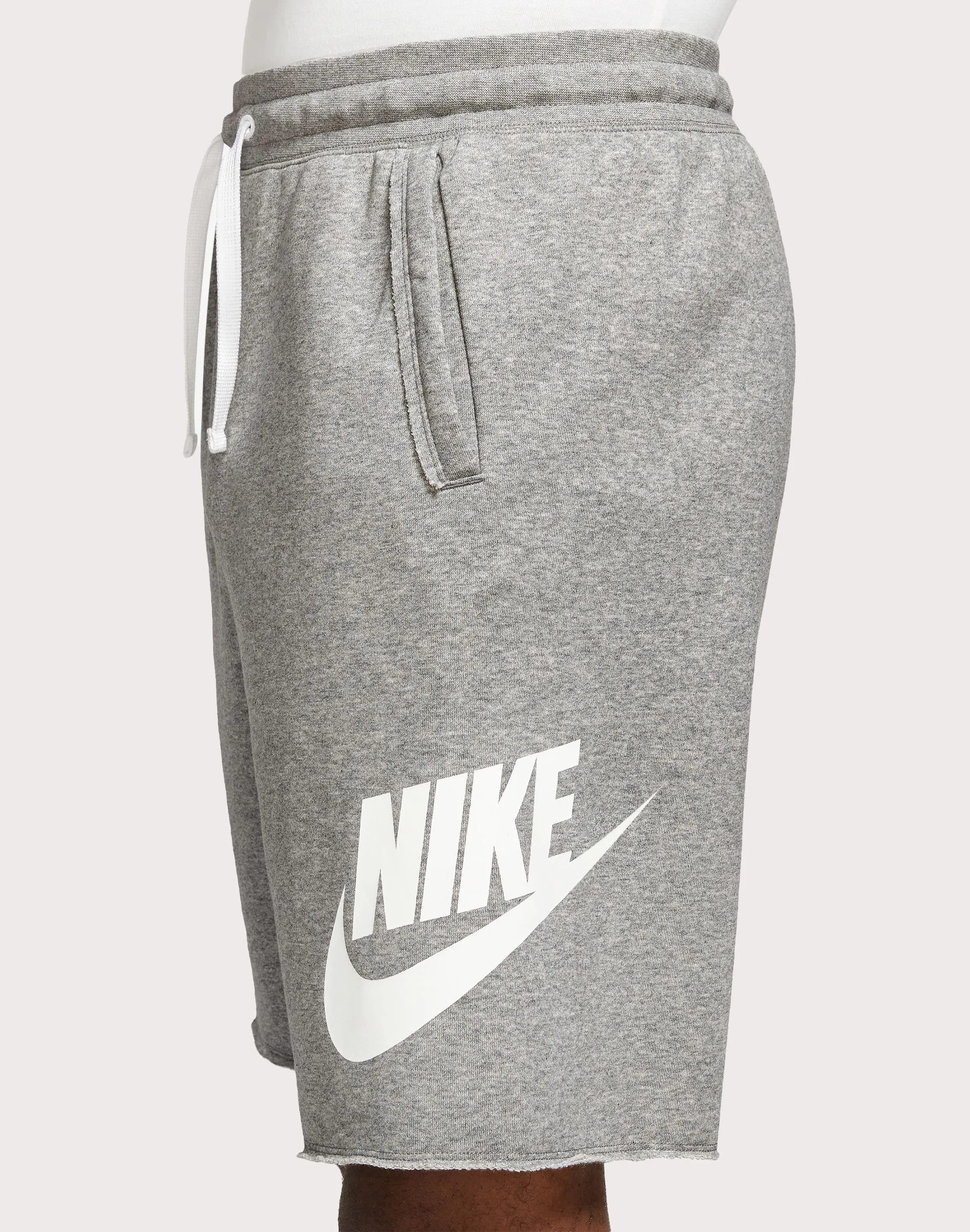 Nike Club Alumni French Terry Shorts-Grey