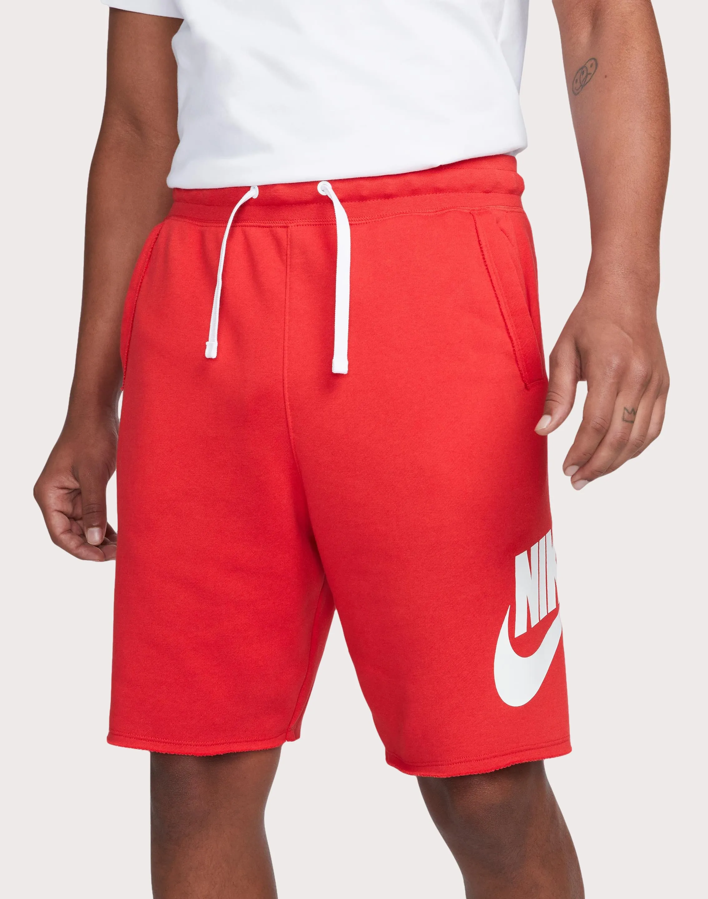 Nike Club Alumni French Terry Shorts