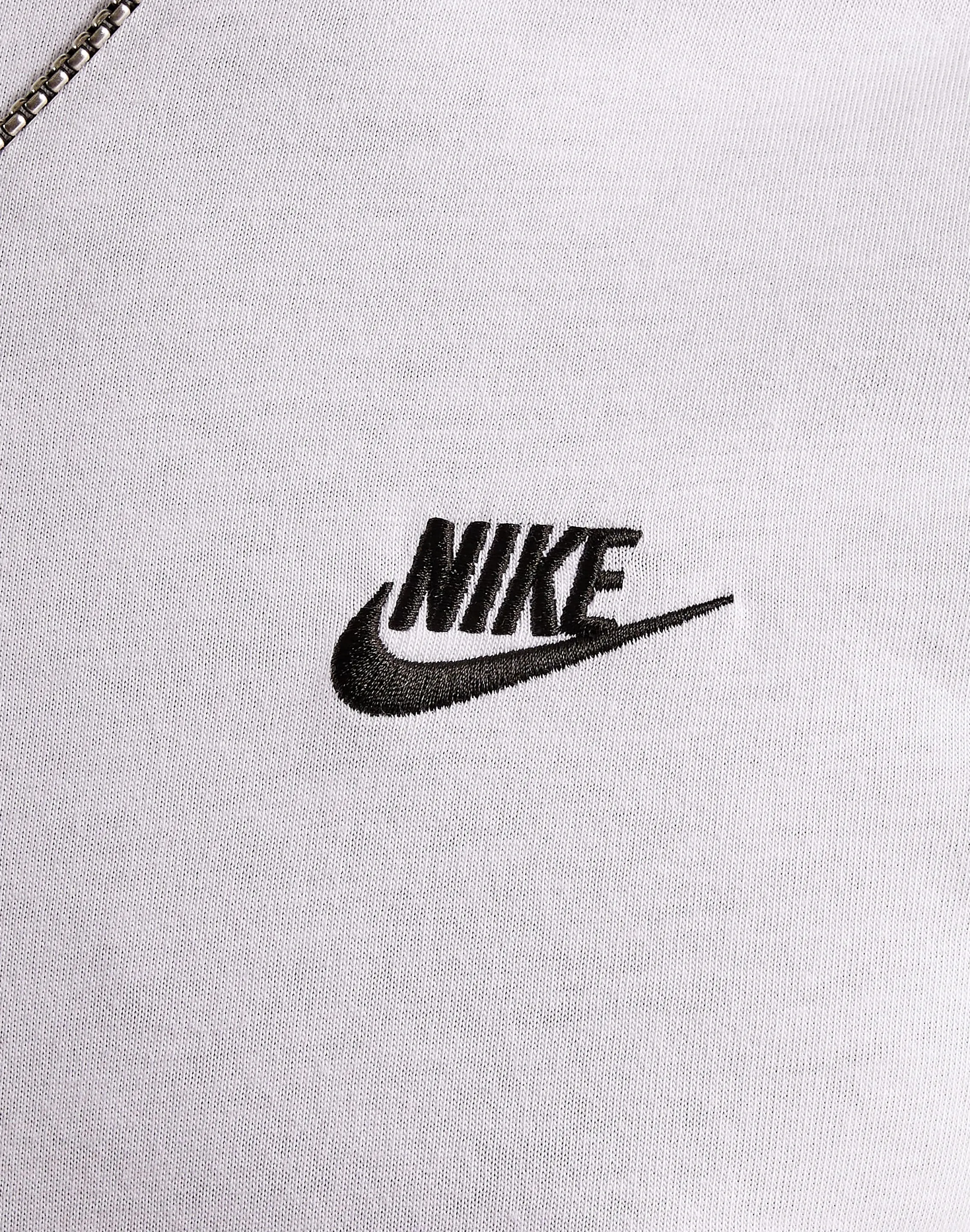 Nike Club Embroidered Futura Tee
