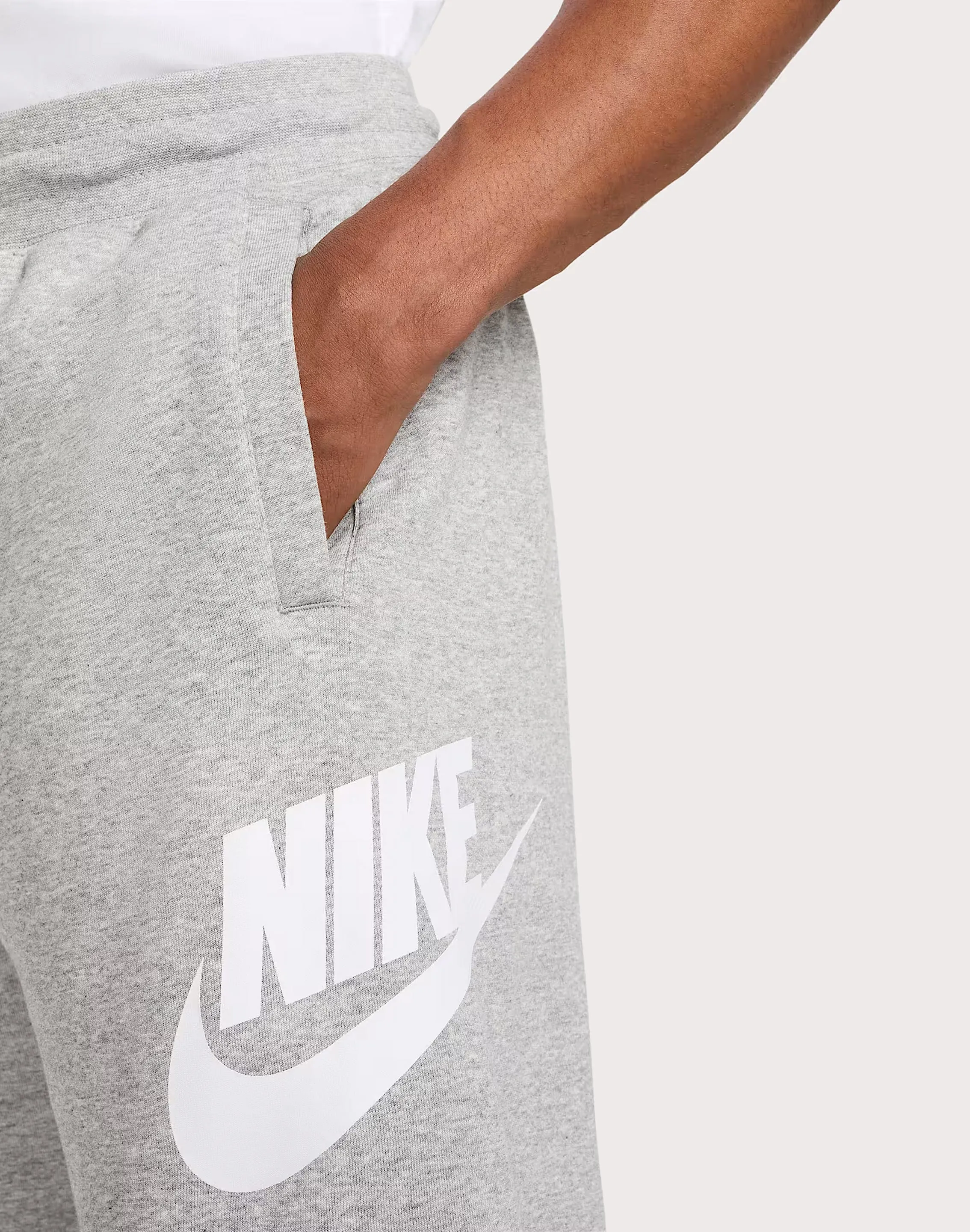 Nike Club French Terry Alumni Shorts Big & Tall