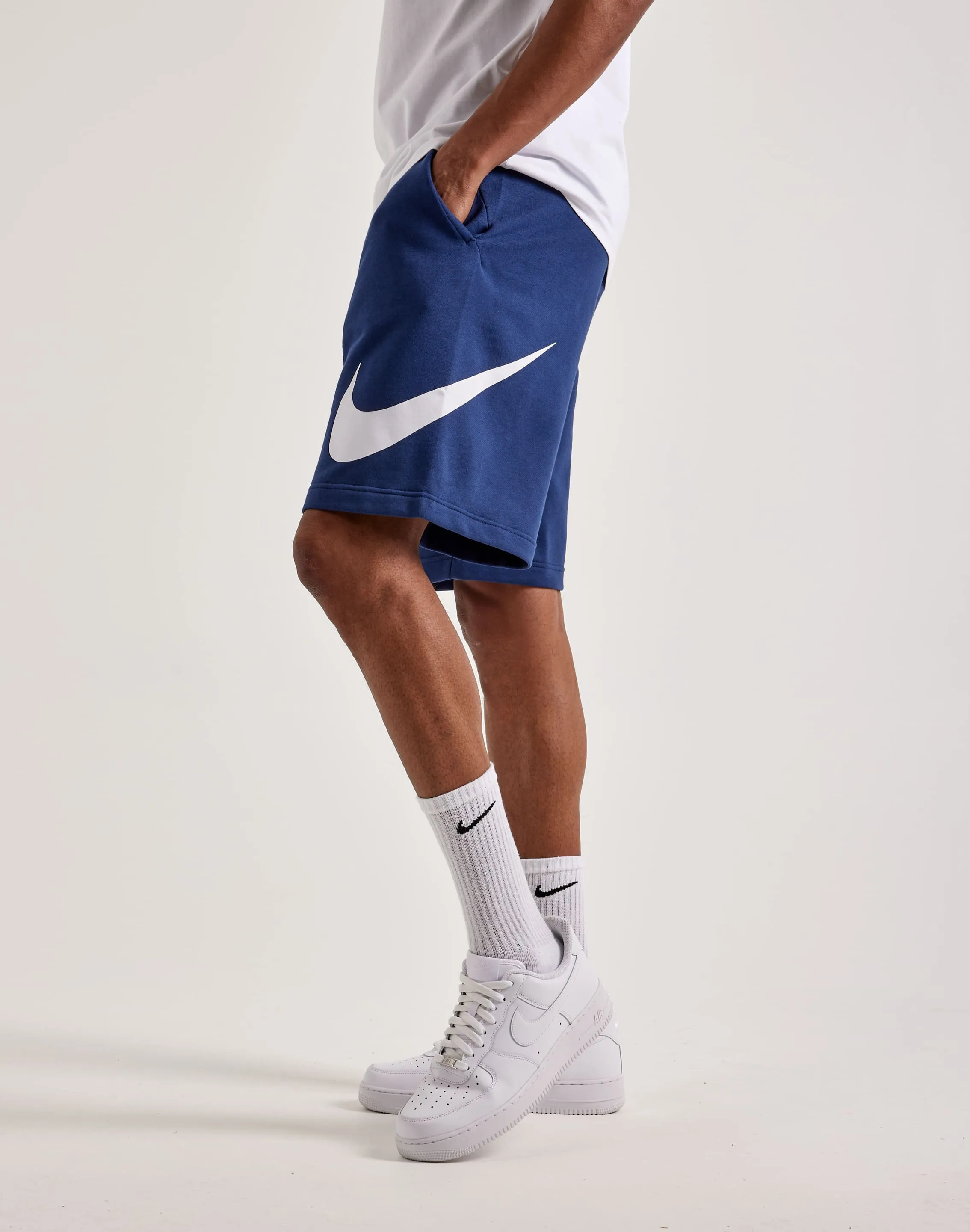 Nike Club Graphic Shorts