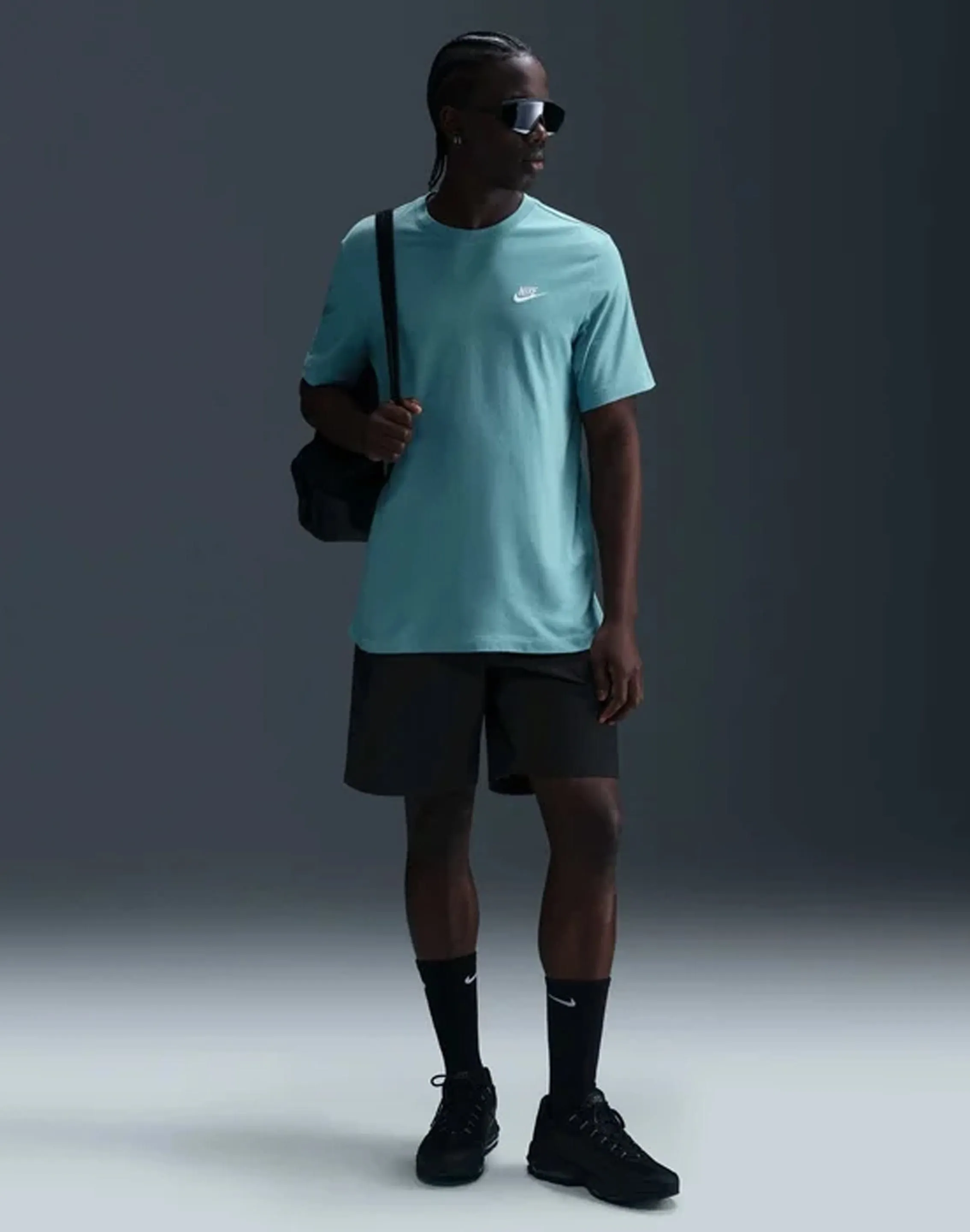 Nike Club Tee