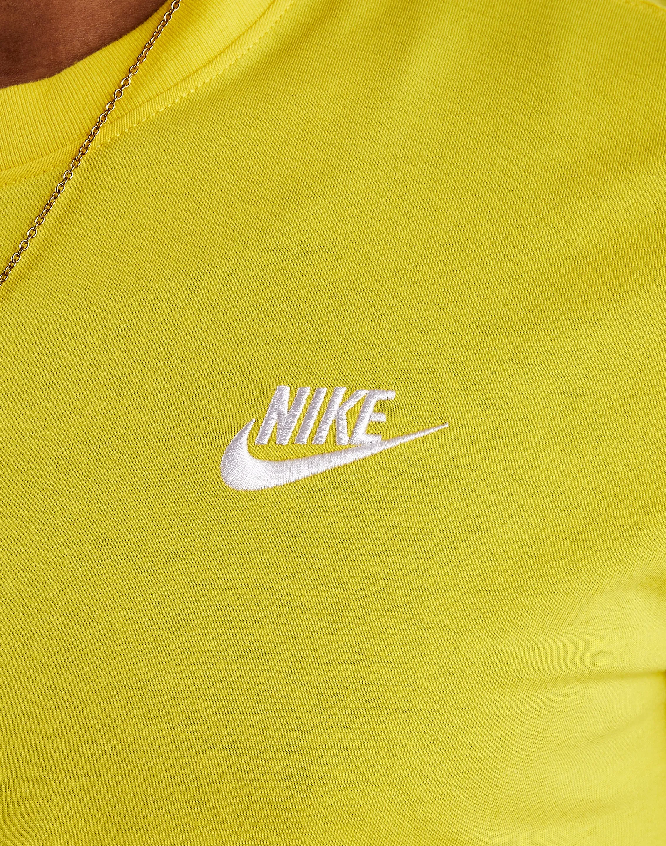Nike Club Tee