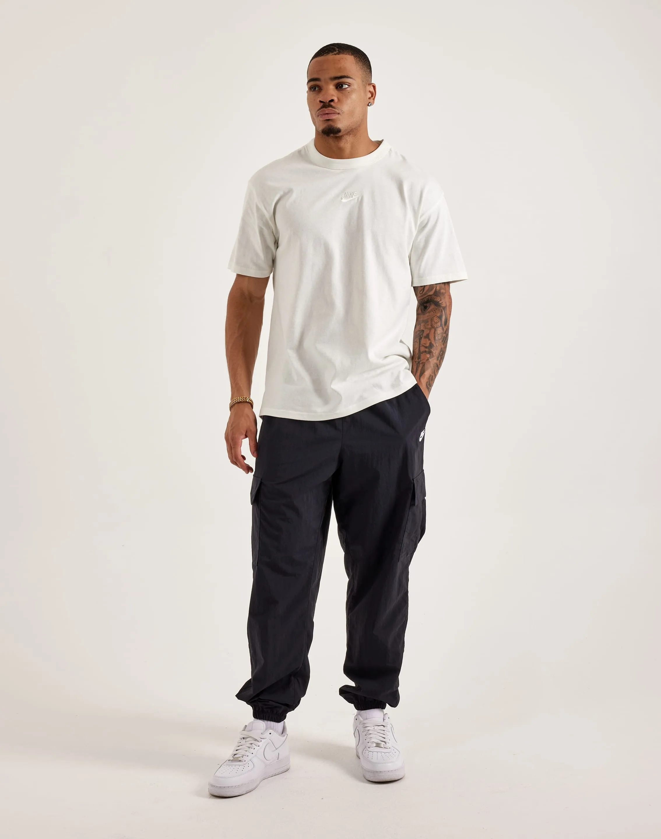 Nike Club Woven Cargo Pants