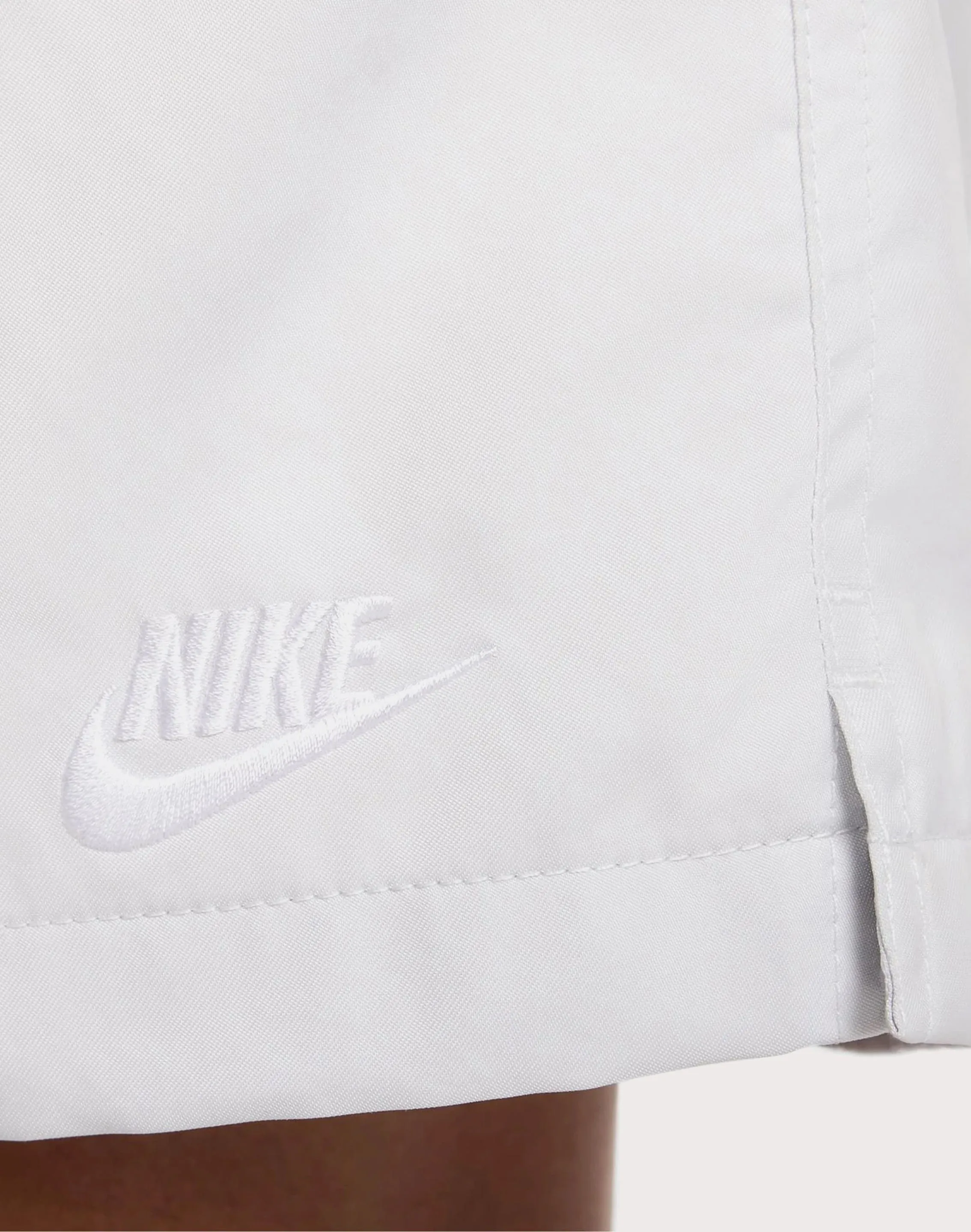 Nike Club Woven Flow Shorts