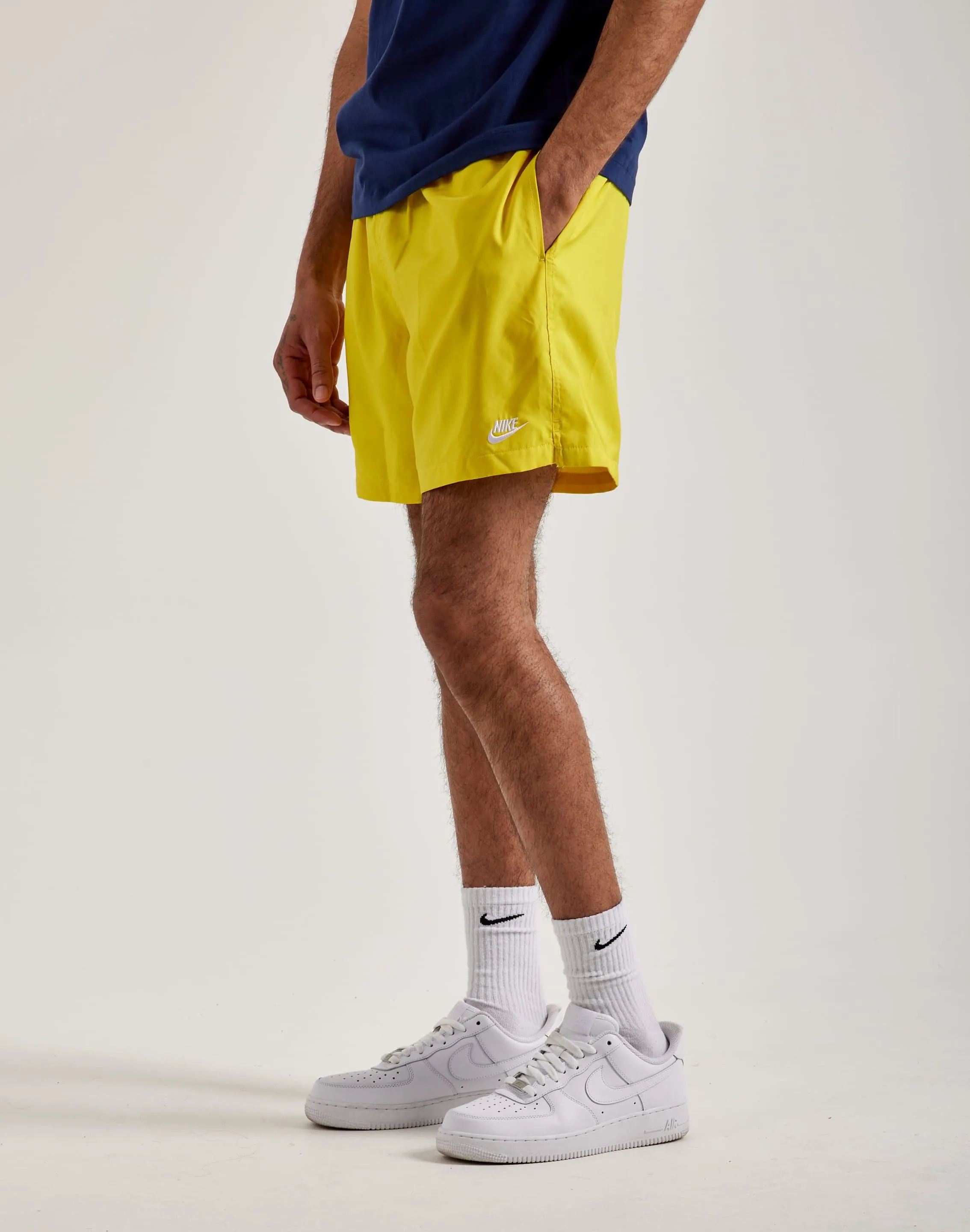 Nike Club Woven Flow Shorts