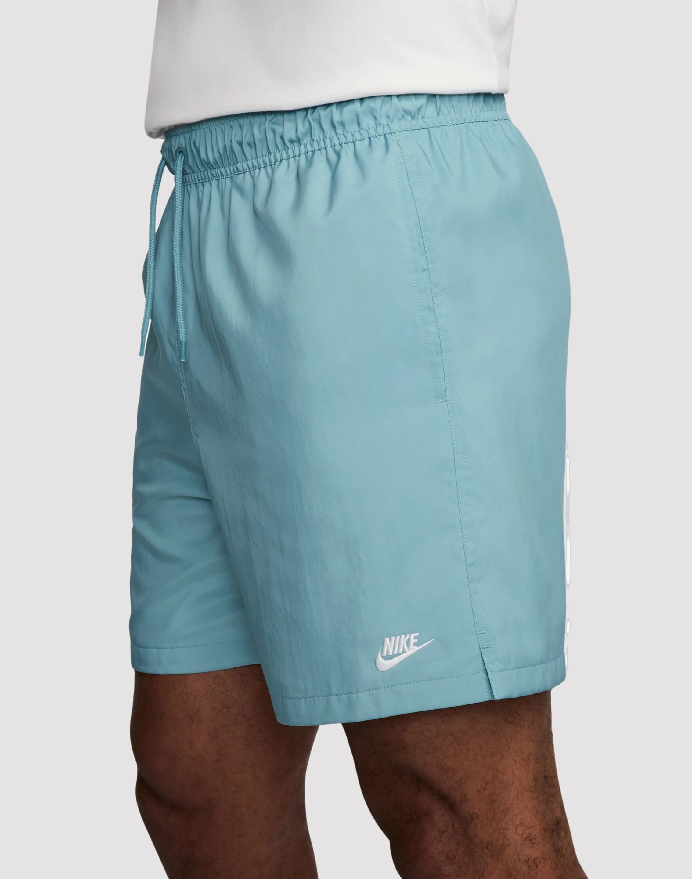 Nike Club Woven Flow Shorts