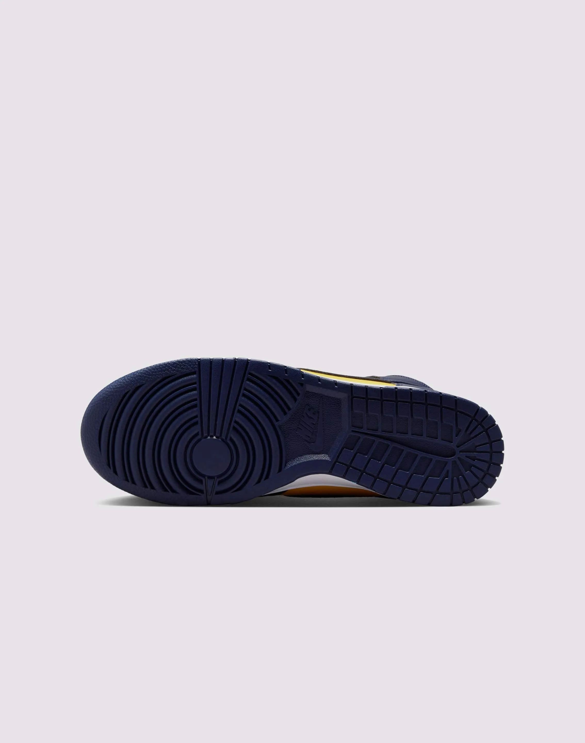 Nike Dunk High Retro SE Michigan??"<p>You can always count on a classic. With an unmatched range of colorways