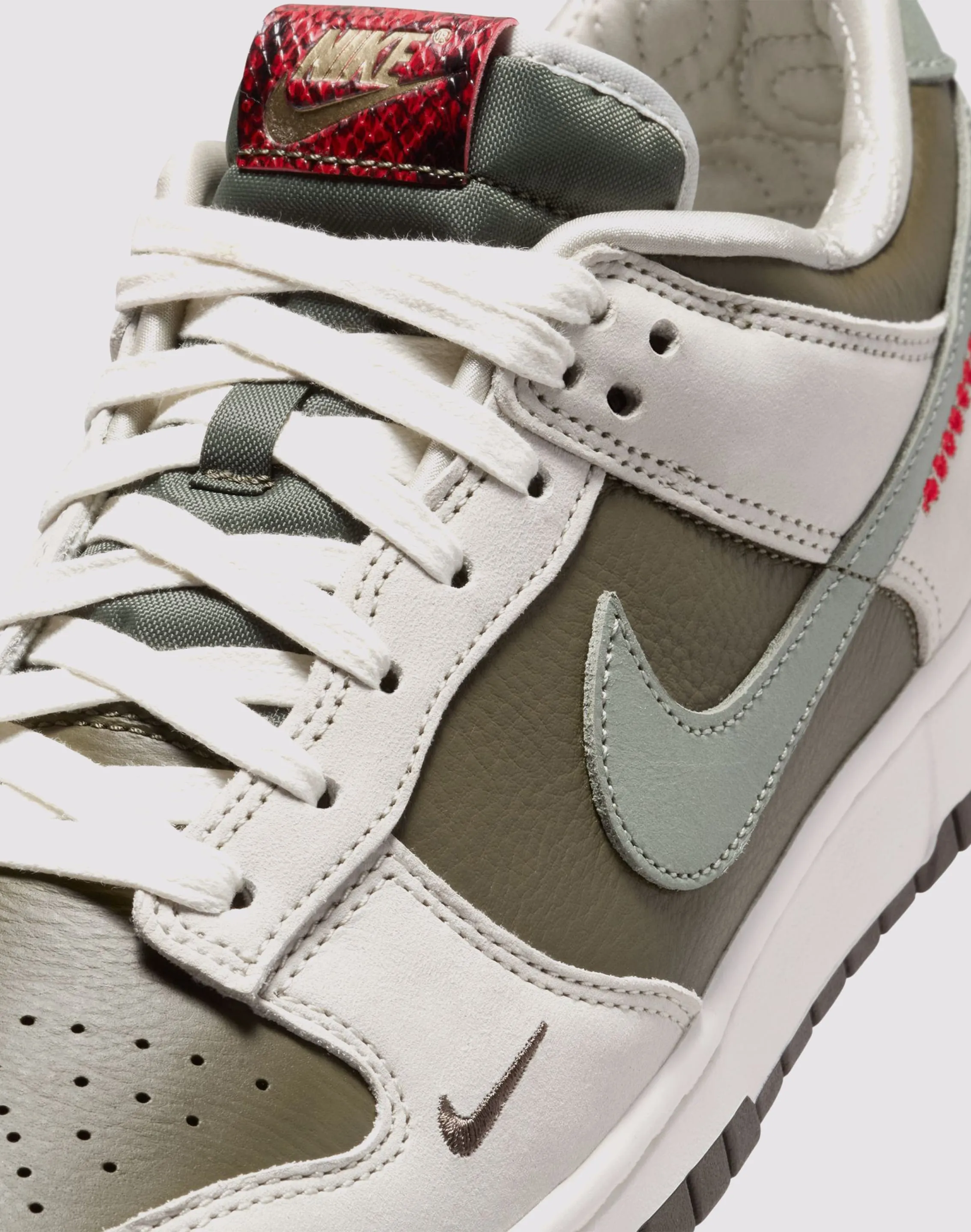 Nike Dunk Low Retro "Medium Olive/Jade Horizon/Sail/Ironstone"