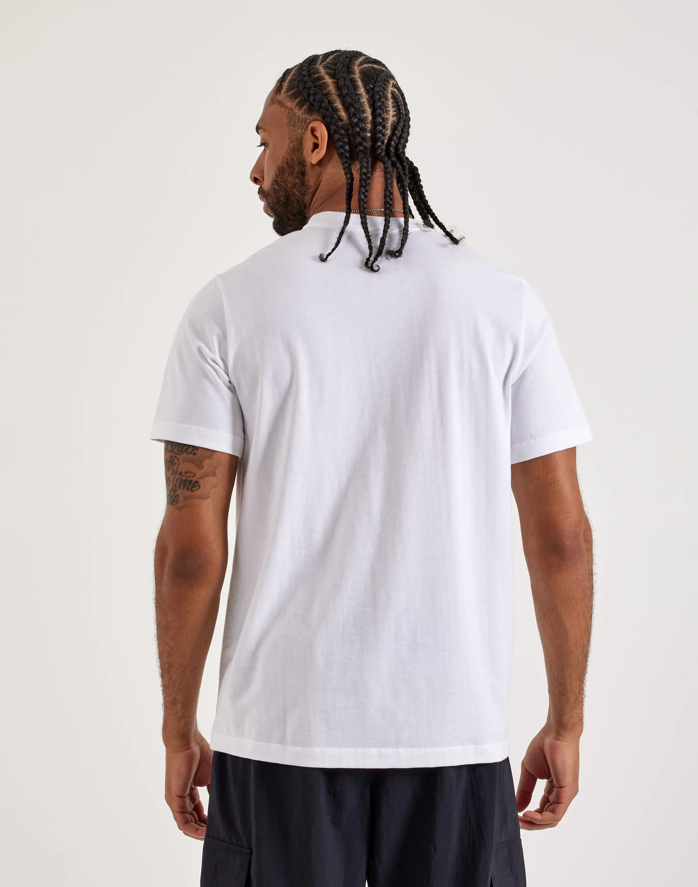 Nike Icon Swoosh Tee