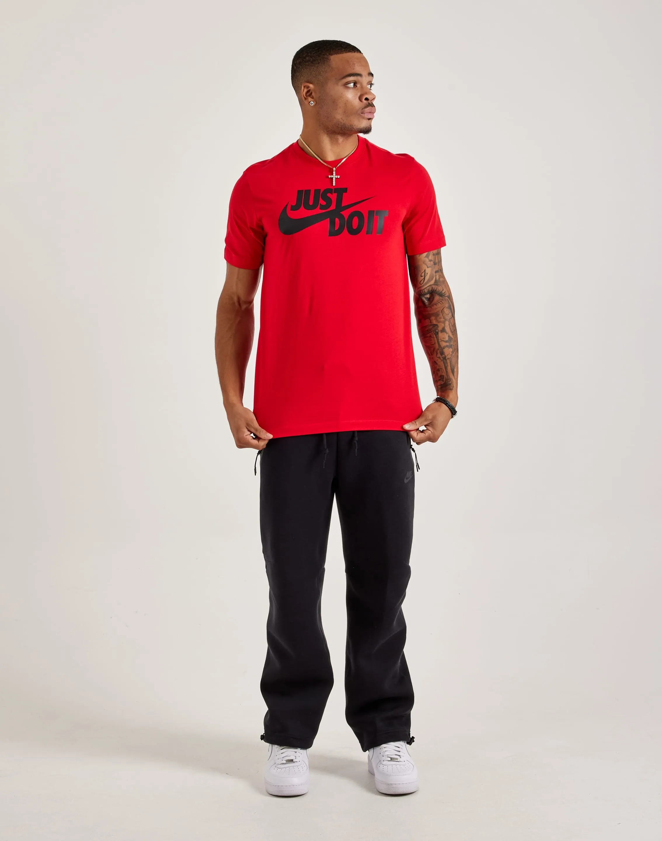 Nike Just Do It Swoosh Tee