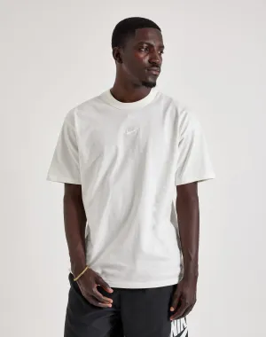 Nike Premium Essentials Tee