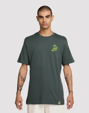 Nike Sportswear Club Green Tee