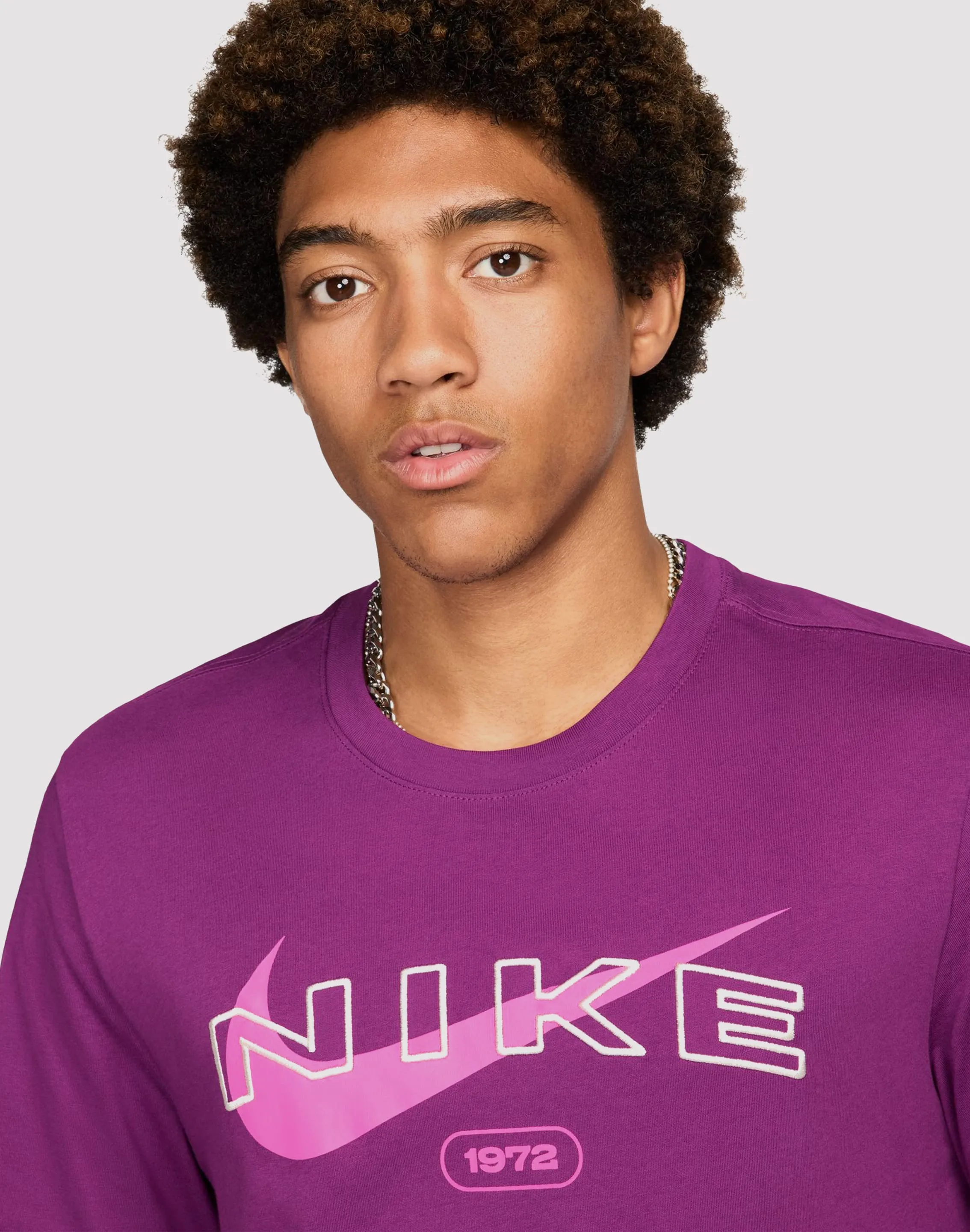 Nike Sportswear Club Purple Tee