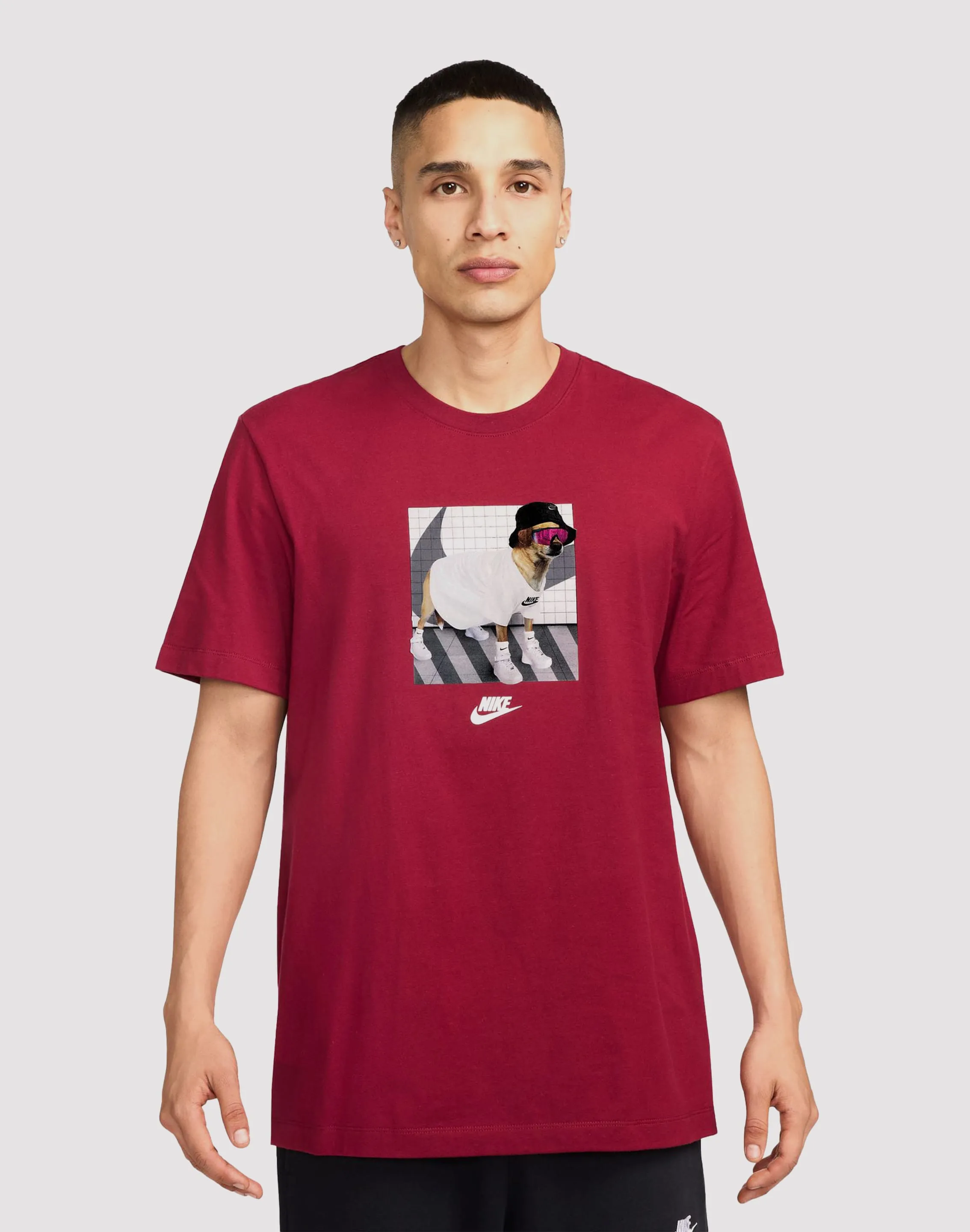 Nike Sportswear Club Red Tee