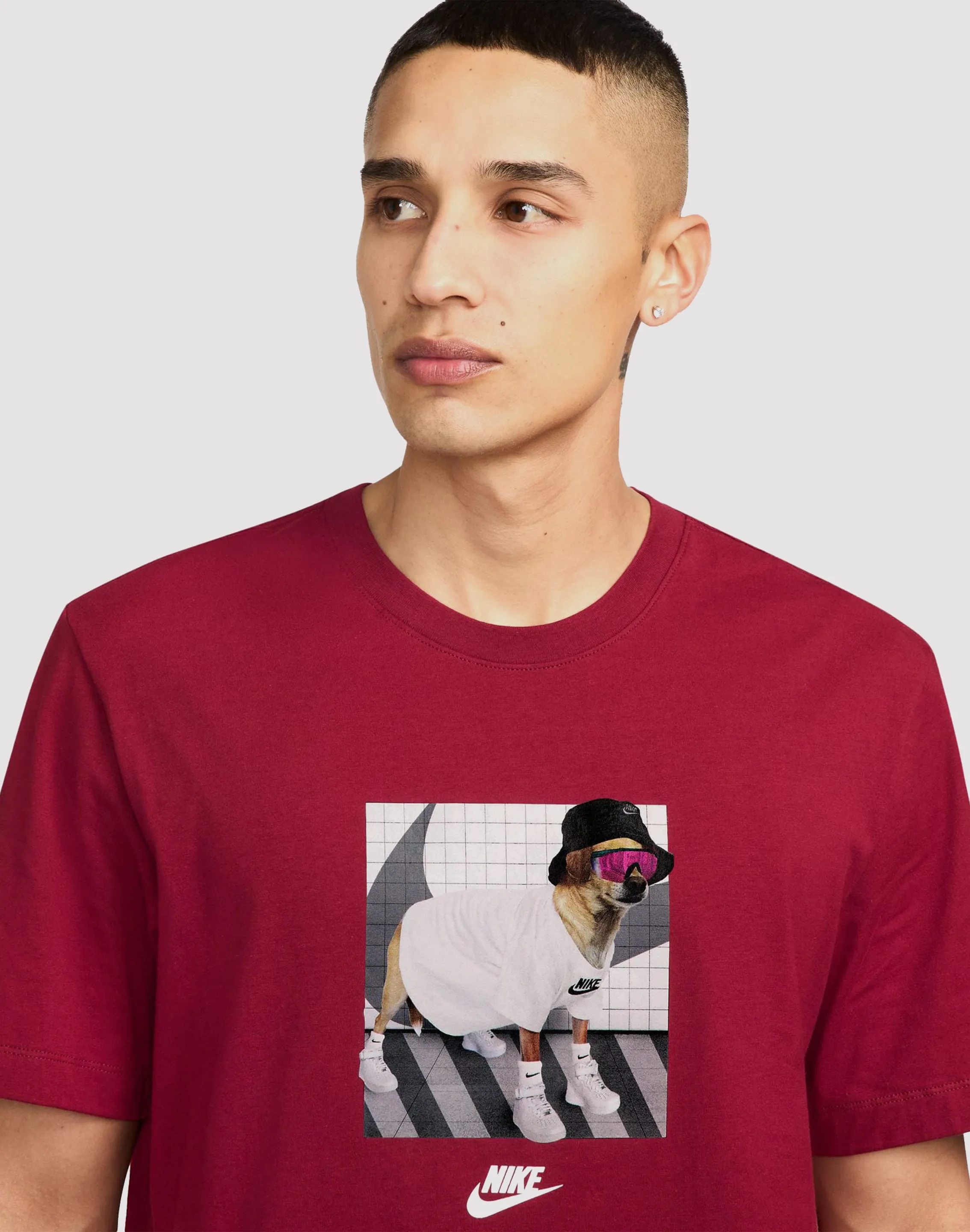 Nike Sportswear Club Red Tee