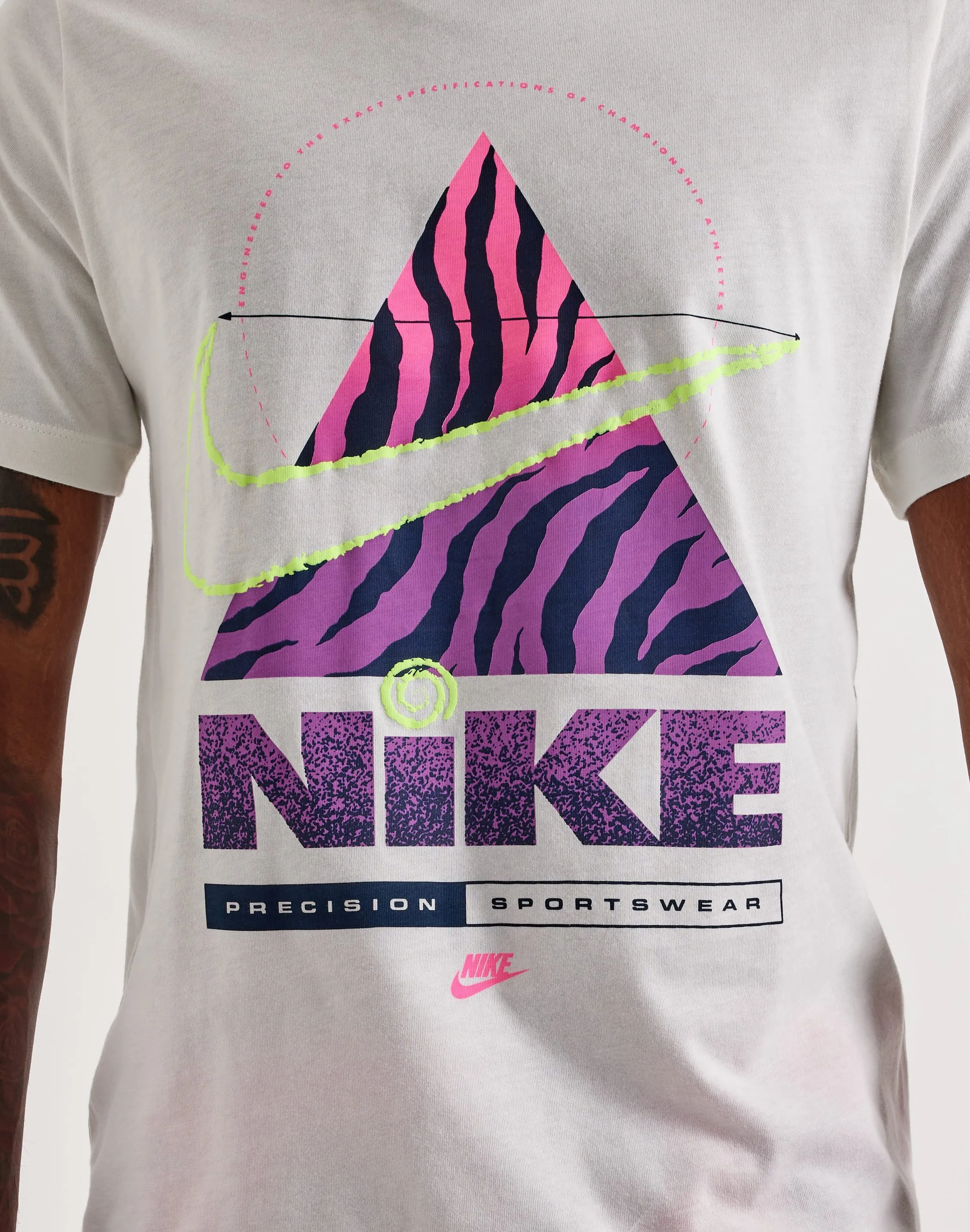 Nike Sportswear Tee
