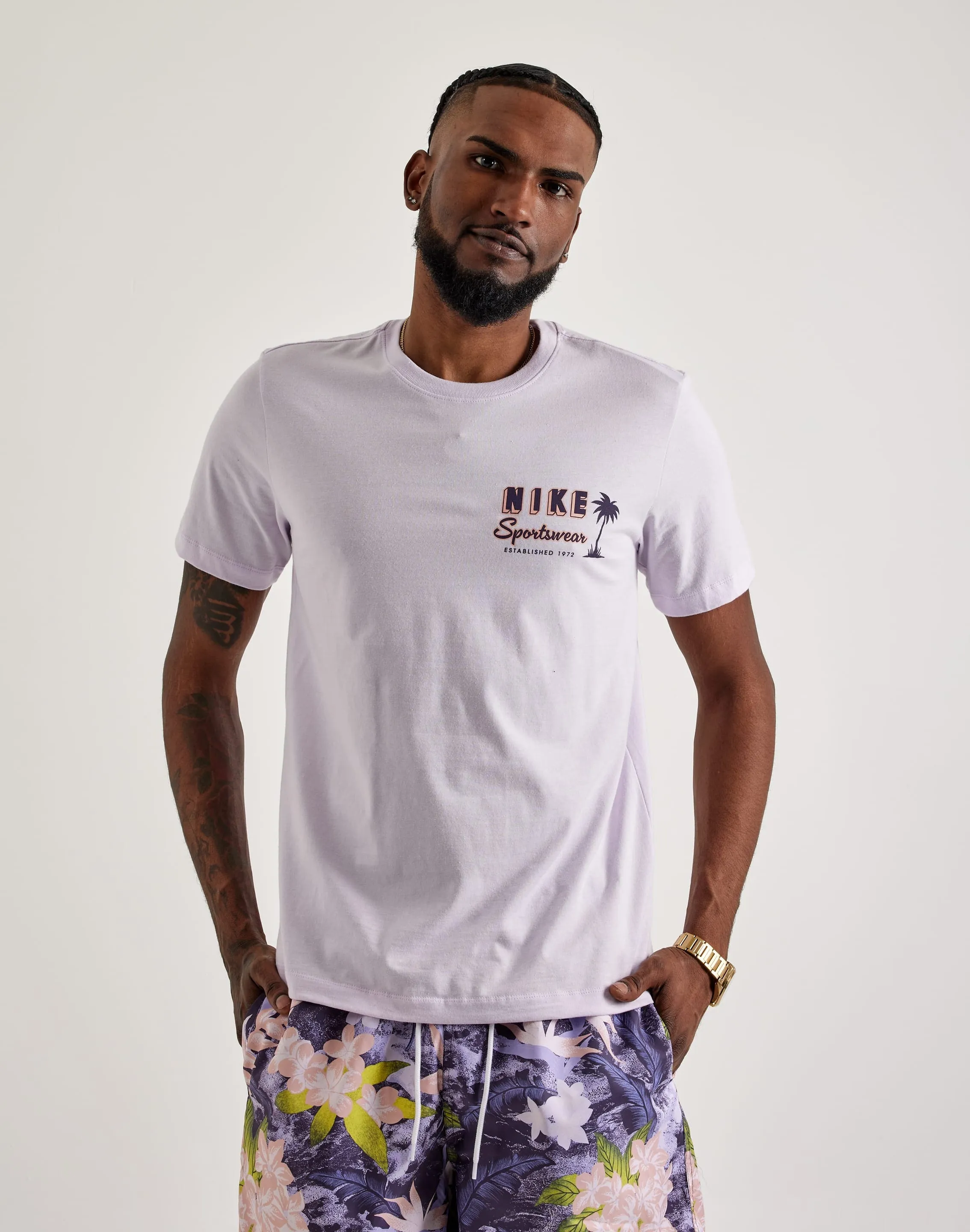 Nike Sportswear Tee