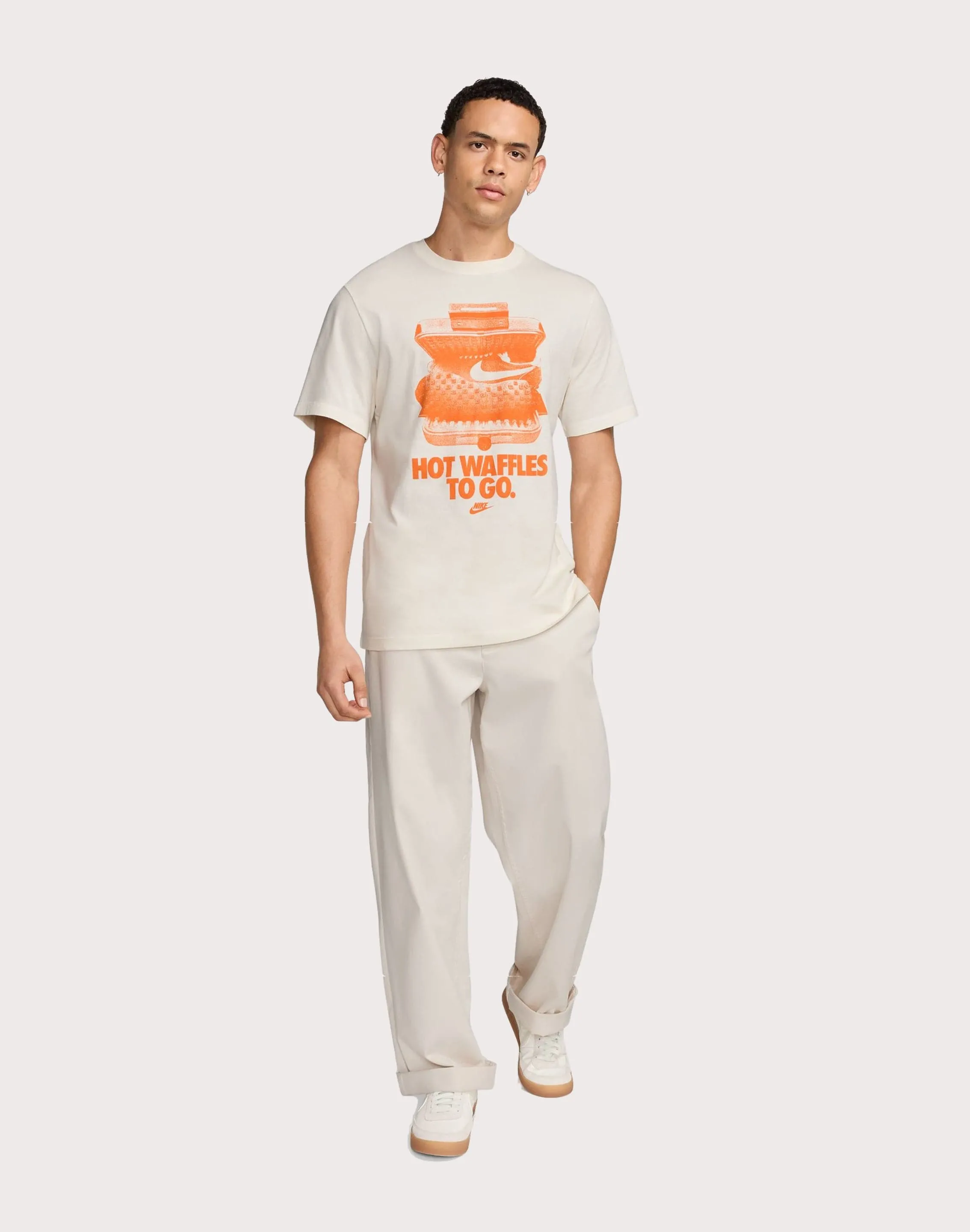 Nike Sportswear Tee
