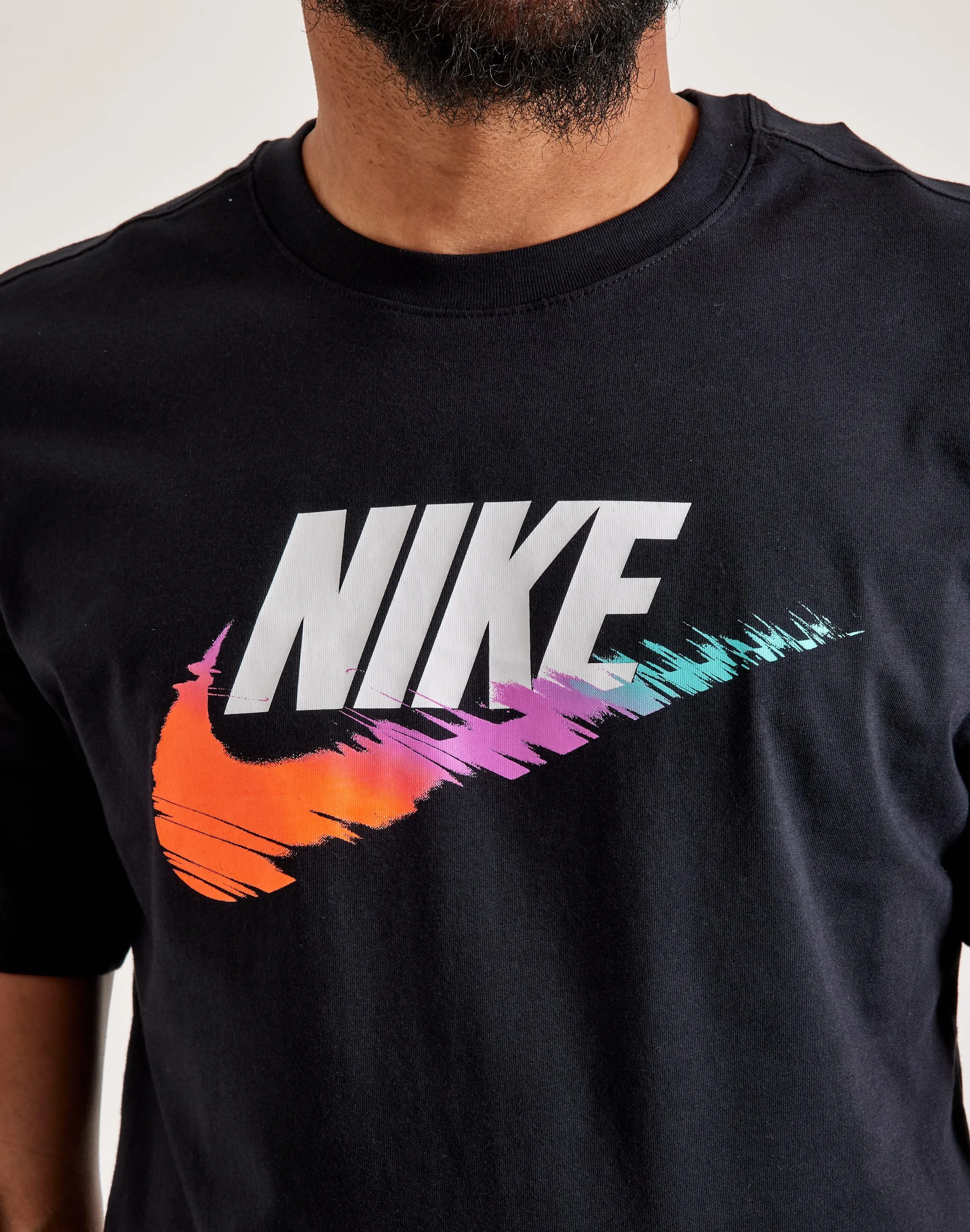Nike Sportswear Tee