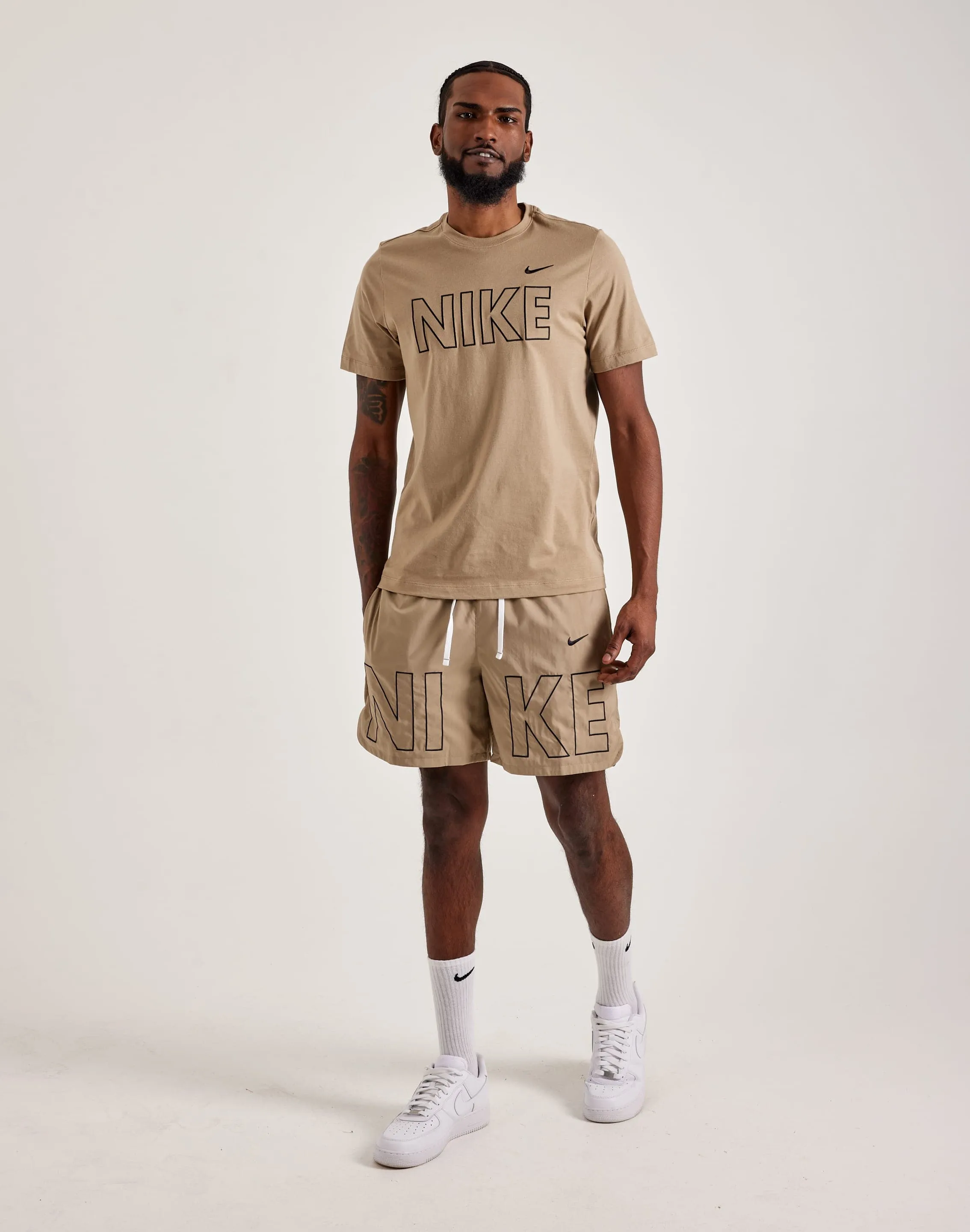 Nike Sportswear Tee