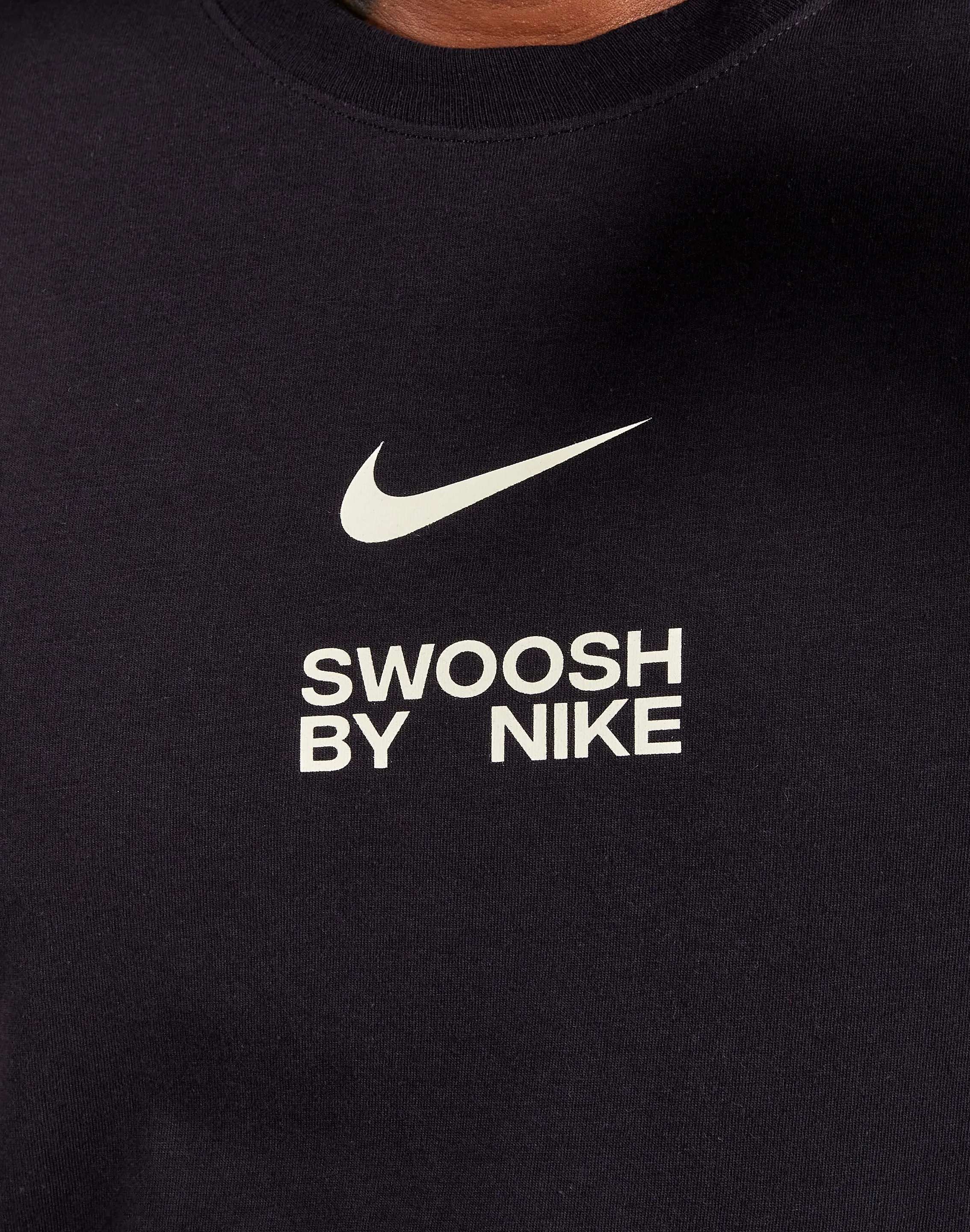 Nike Swoosh Tee