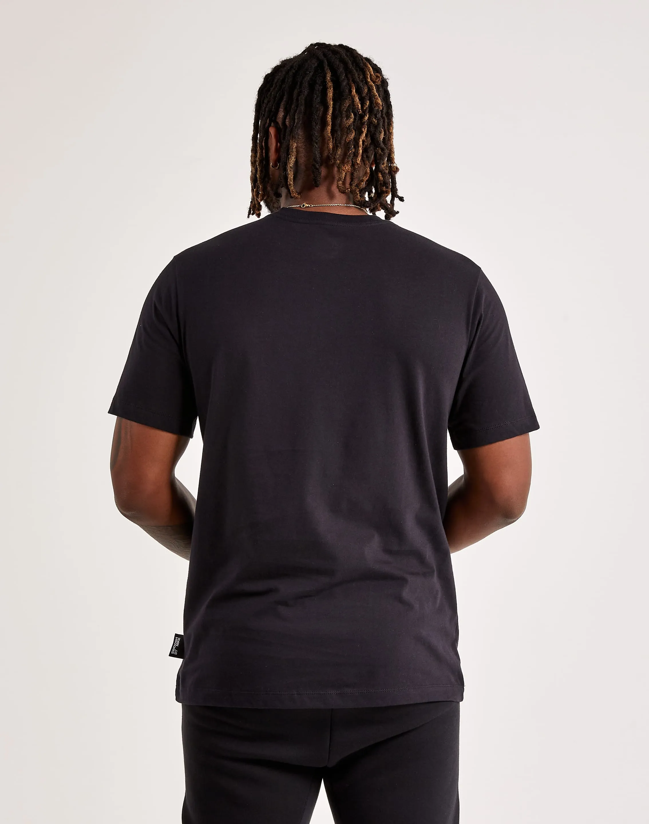 Nike Swoosh Tee