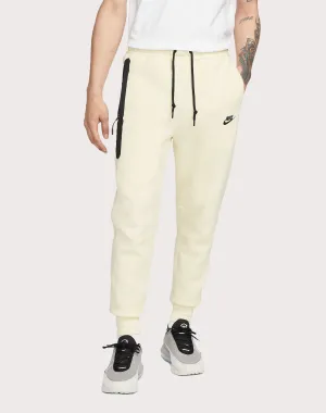 Nike Tech Fleece Slim-Fit Joggers
