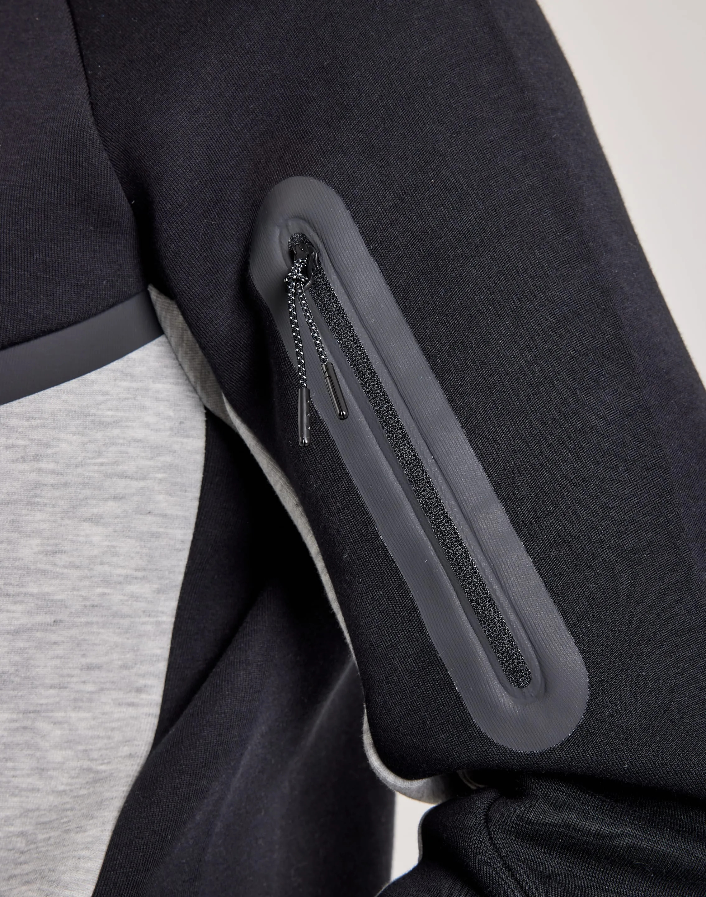 Nike Tech Fleece Windrunner Full-Zip Hoodie