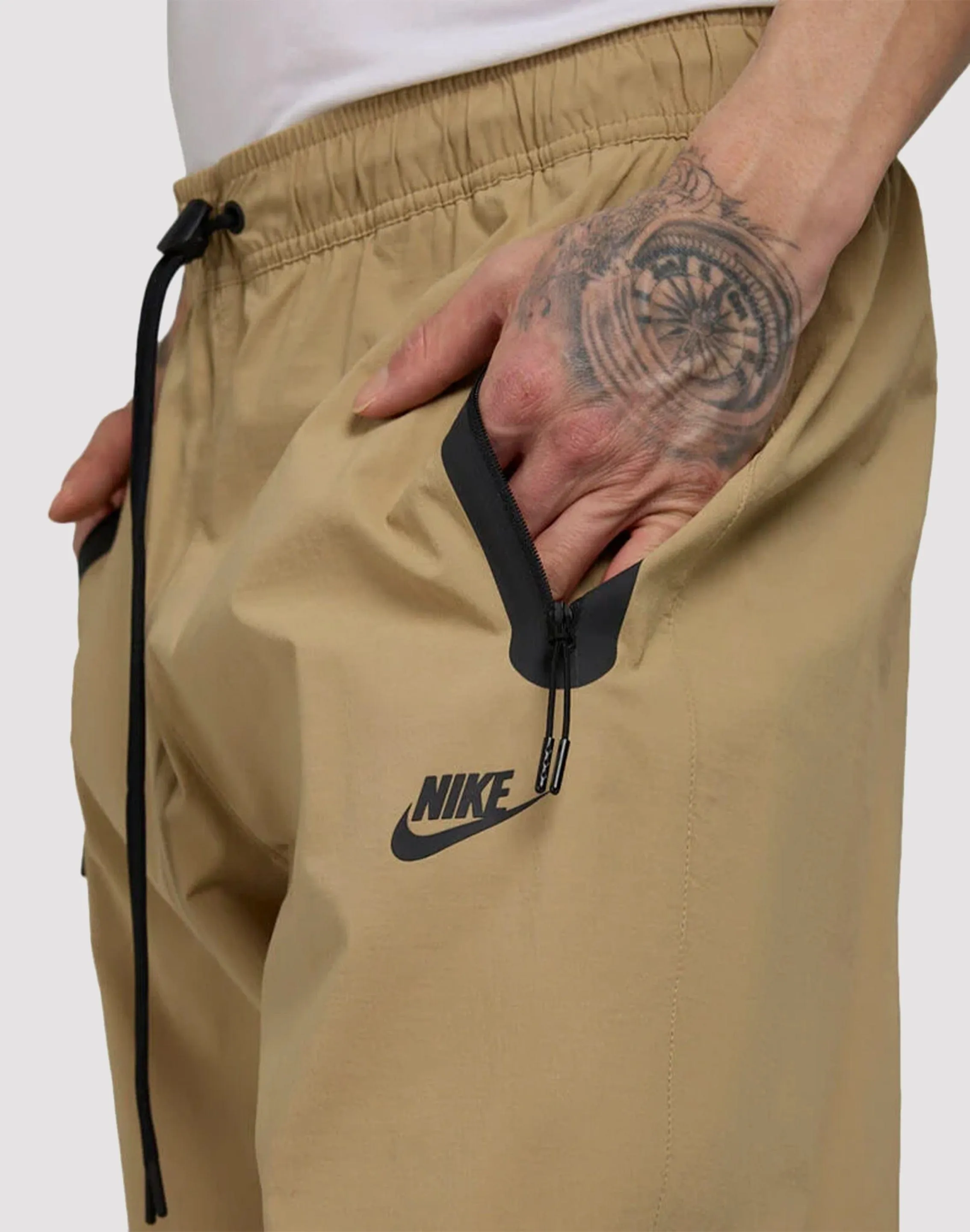 Nike Tech Woven Pants
