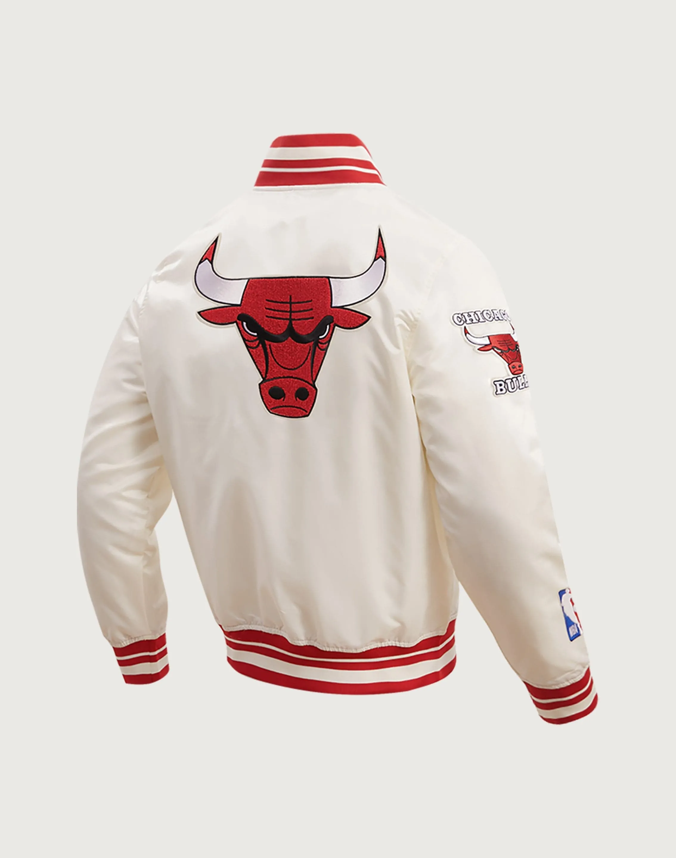 Pro Standard Chicago Bulls Retro Classic Rib Satin Jacket