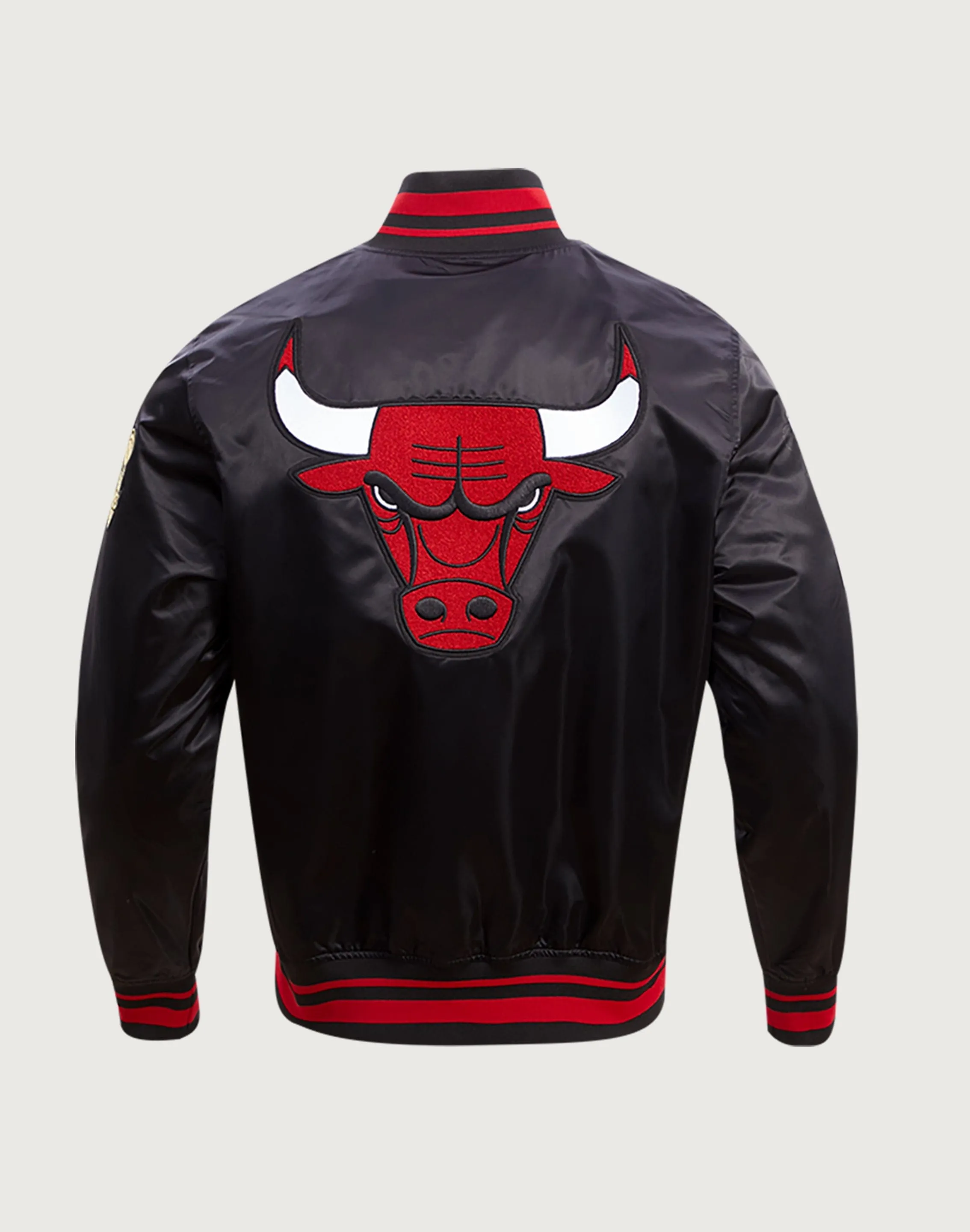 Pro Standard Chicago Bulls Retro Classic Rib Satin Jacket