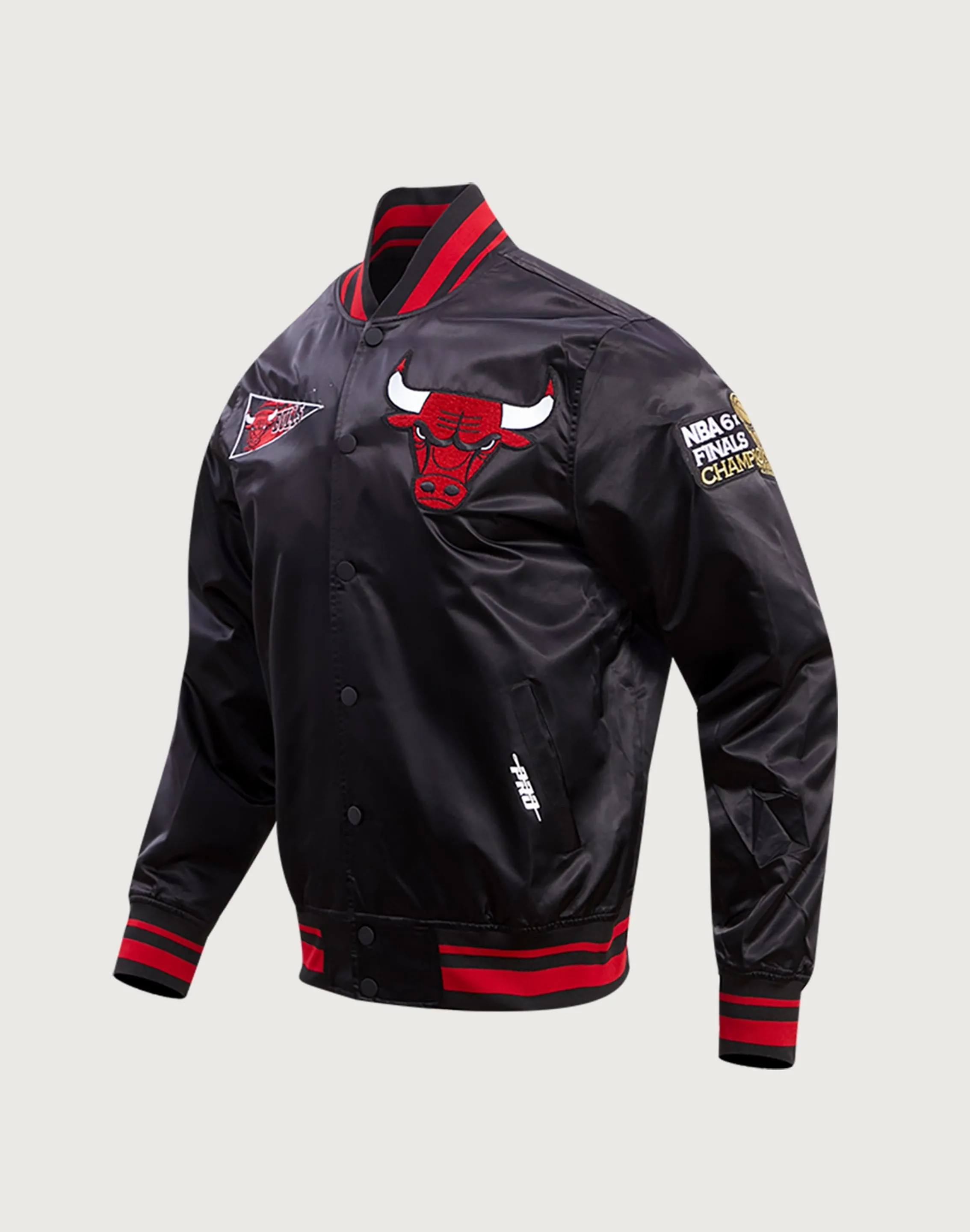 Pro Standard Chicago Bulls Retro Classic Rib Satin Jacket
