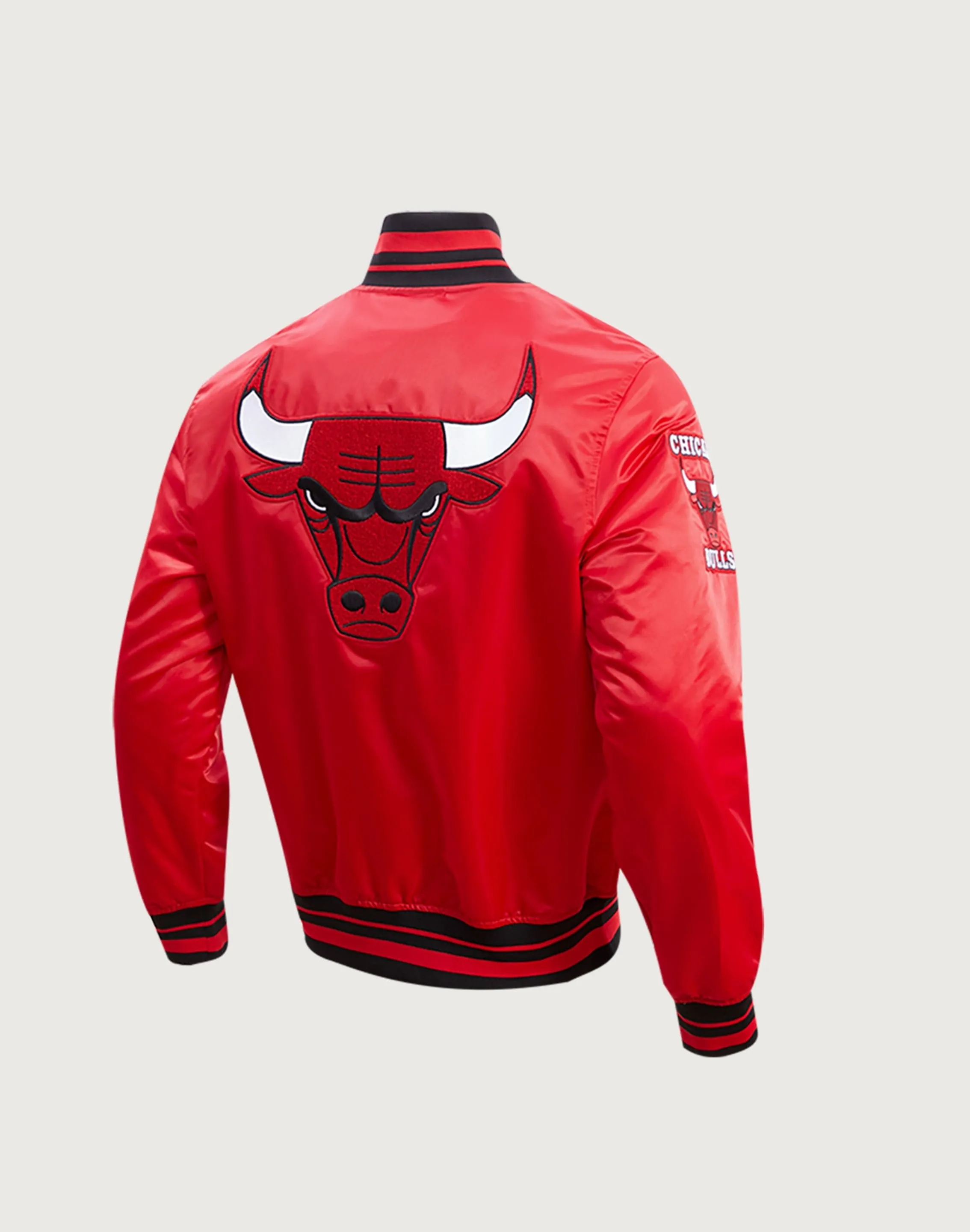Pro Standard Chicago Bulls Retro Classic Rib Satin Jacket