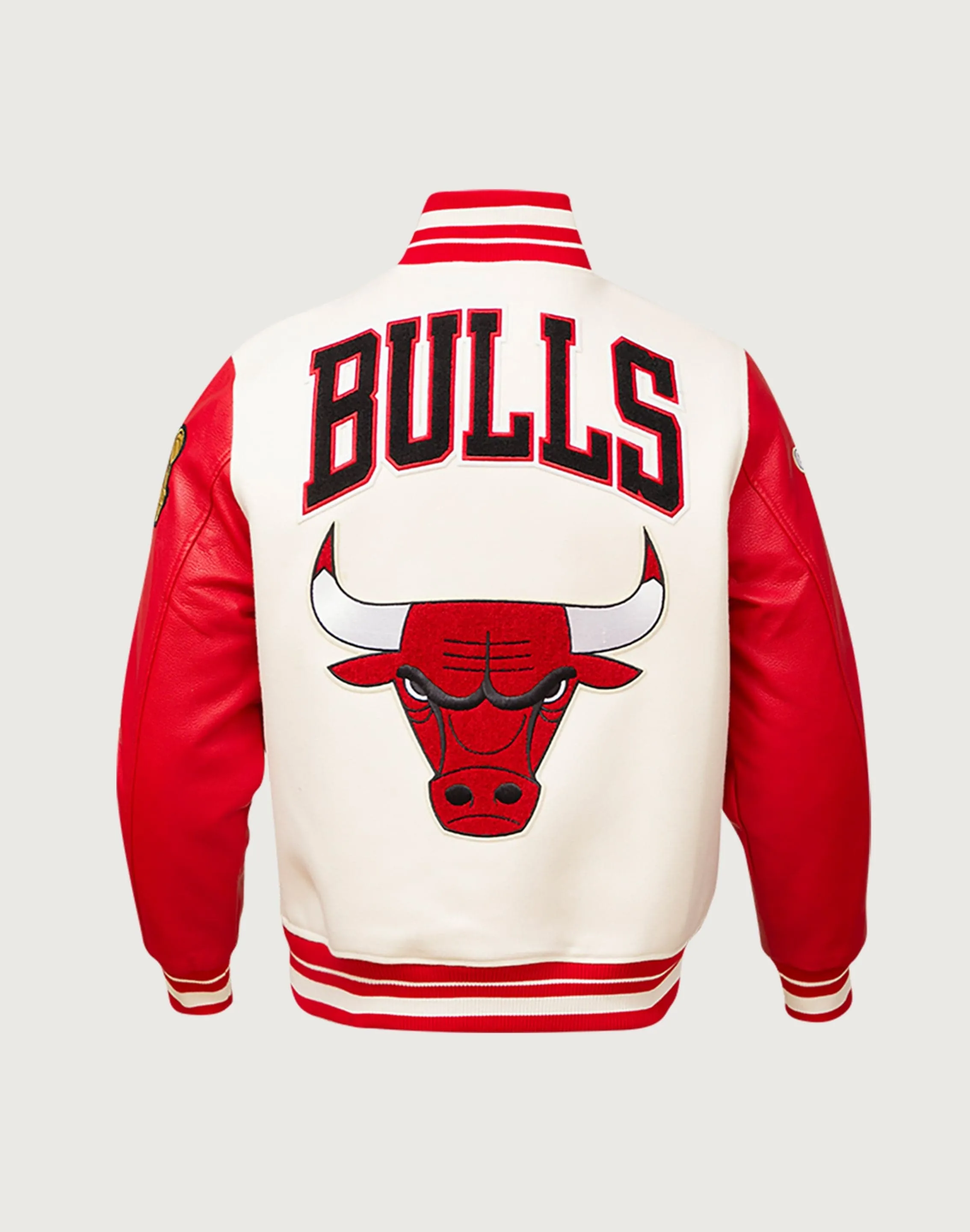 Pro Standard Chicago Bulls Retro Classic Rib Wool Varsity Jacket