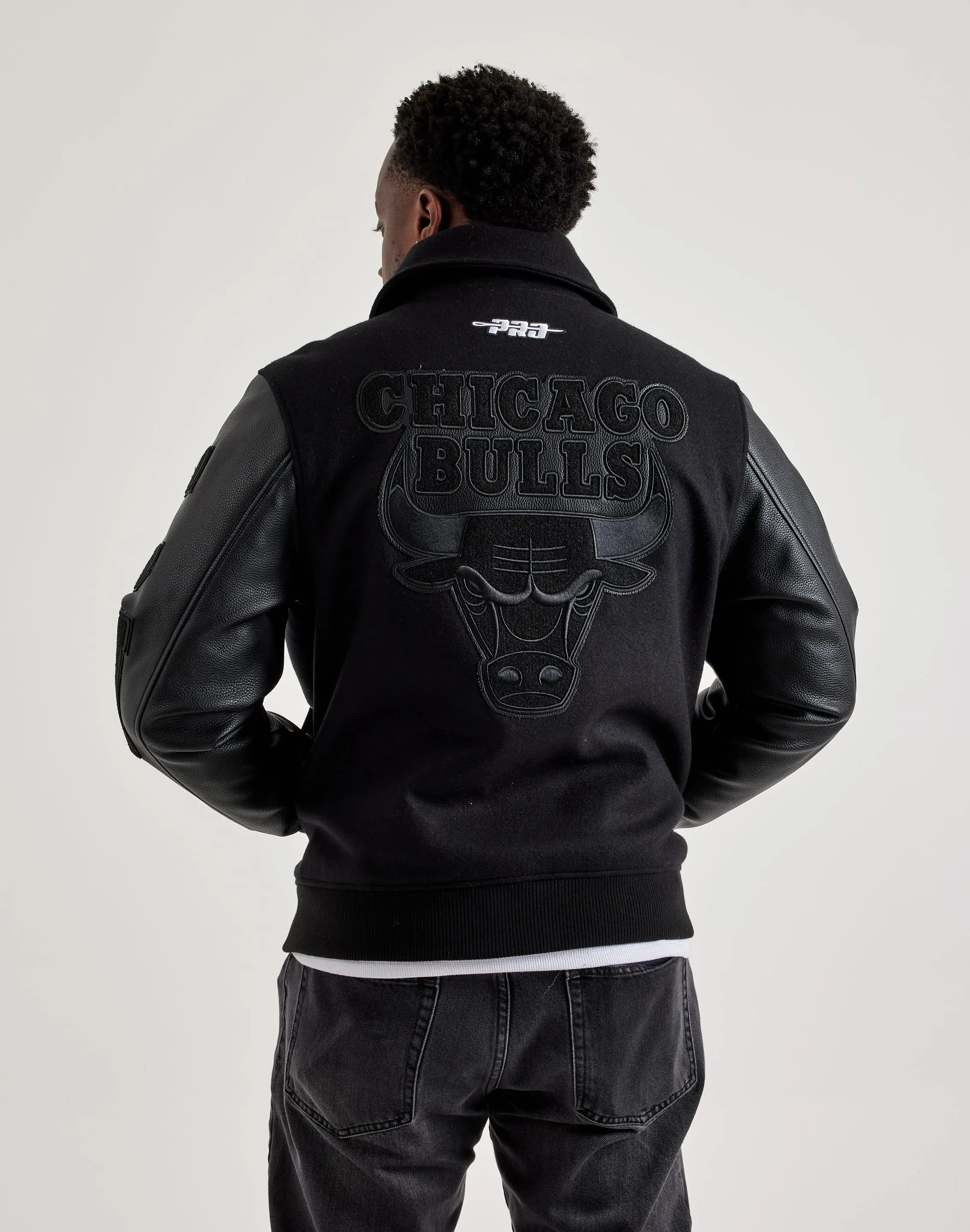Pro Standard Chicago Bulls Varsity Jacket