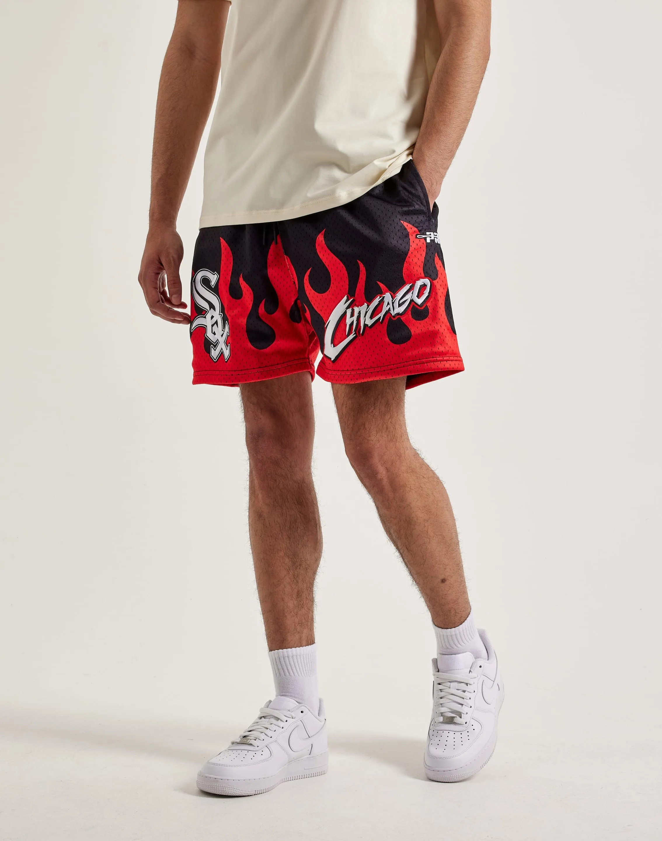 Pro Standard Chicago White Sox Flame Shorts