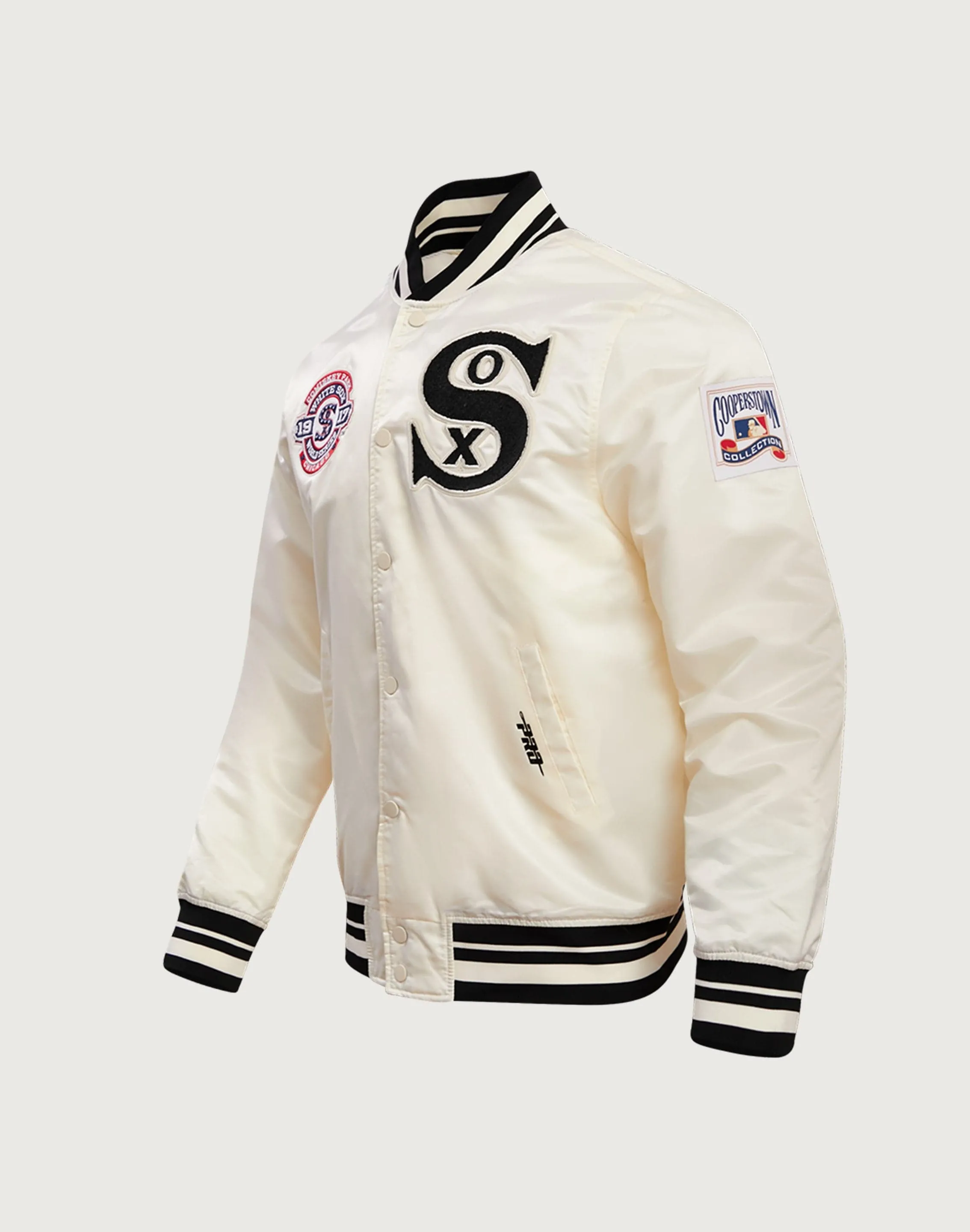 Pro Standard Chicago White Sox Retro Classic Rib Satin Jacket