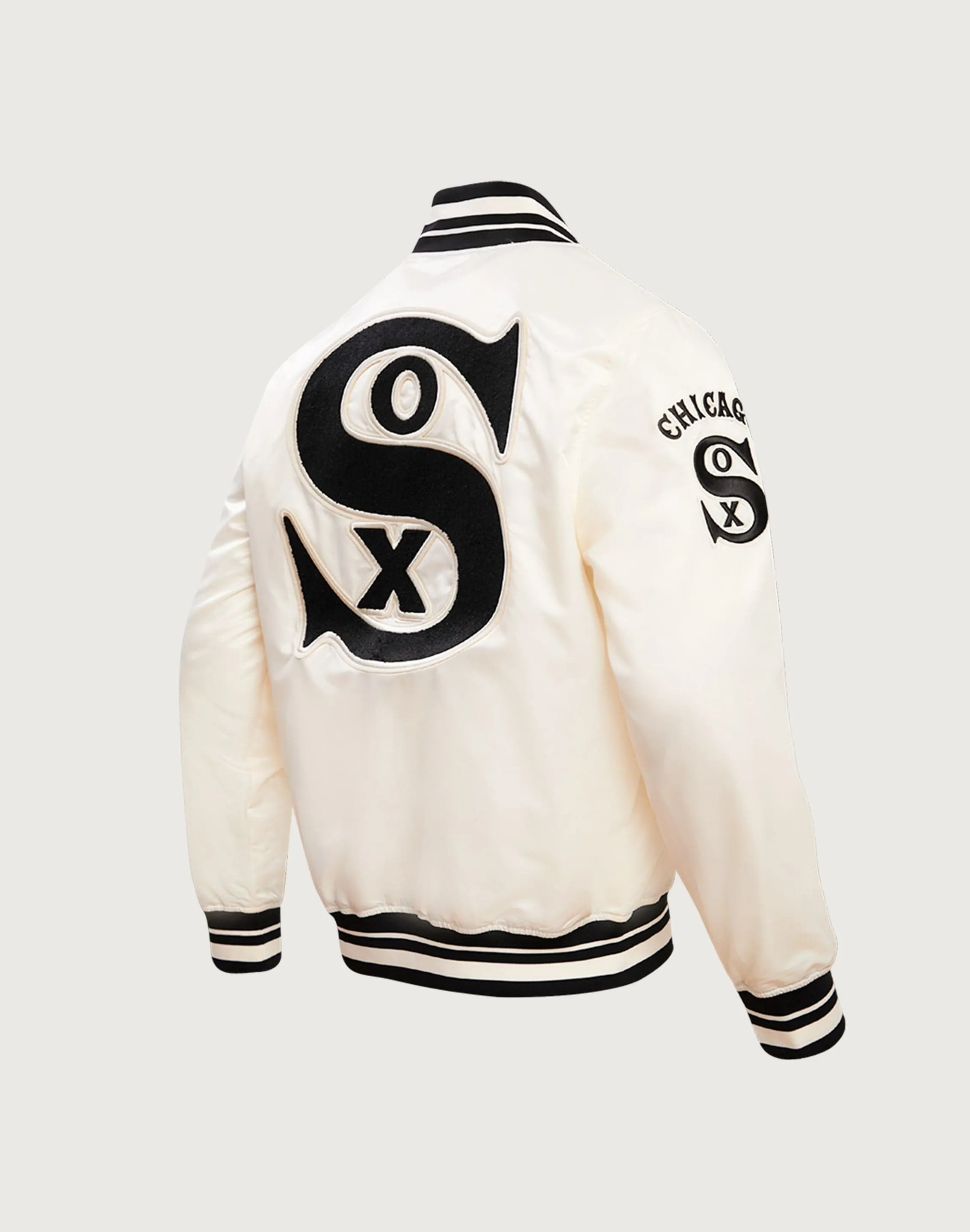 Pro Standard Chicago White Sox Retro Classic Rib Satin Jacket