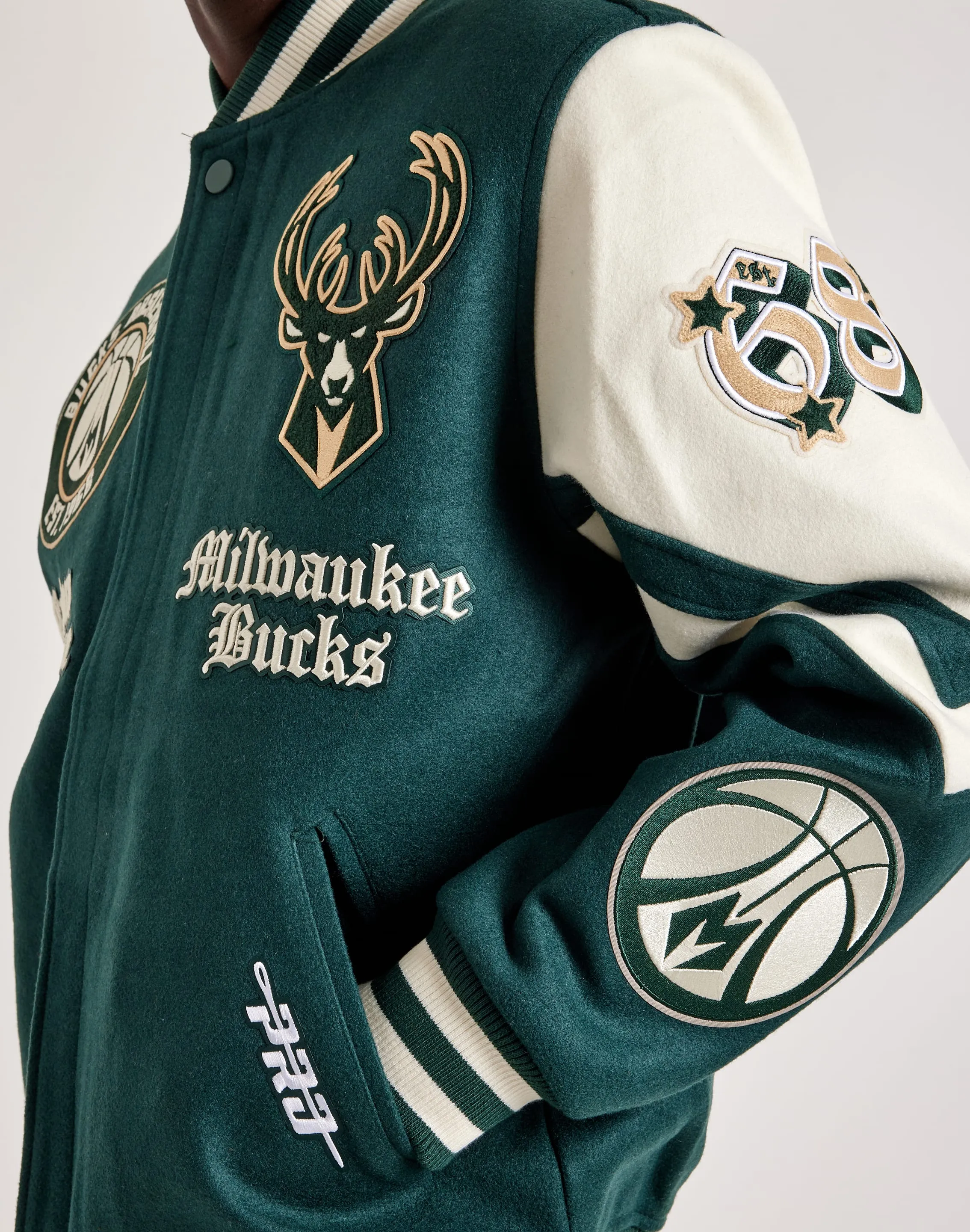 Pro Standard Milwaukee Bucks Varsity Jacket