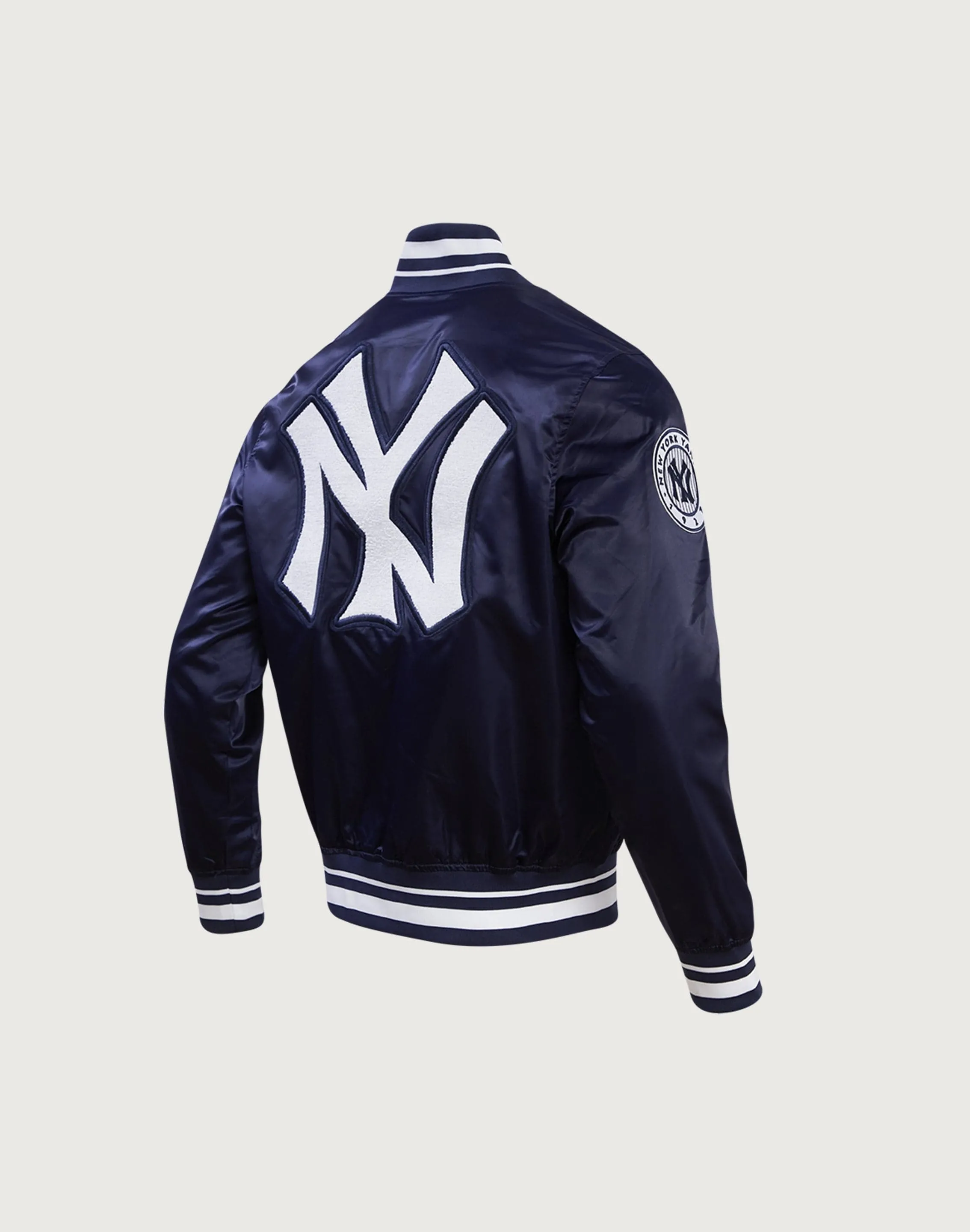 Pro Standard New York Yankees Retro Classic Rib Satin Jacket