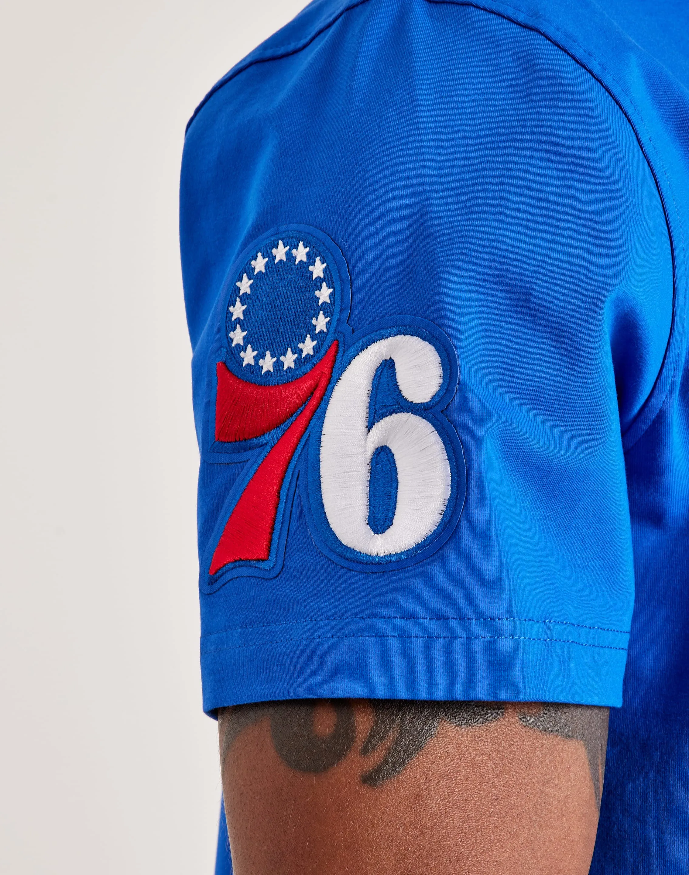 Pro Standard Philadelphia 76ers Tee